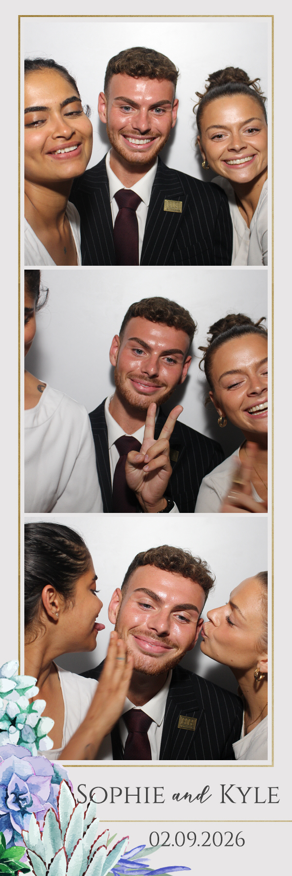 Sophie and Kyle | View more photos from the event at gallery.blissbooth.co.uk/u/BlissBooth/Sophie-and-Kyle