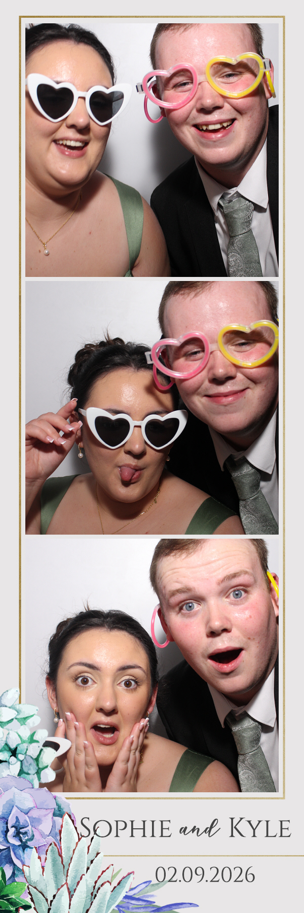 Sophie and Kyle | View more photos from the event at gallery.blissbooth.co.uk/u/BlissBooth/Sophie-and-Kyle