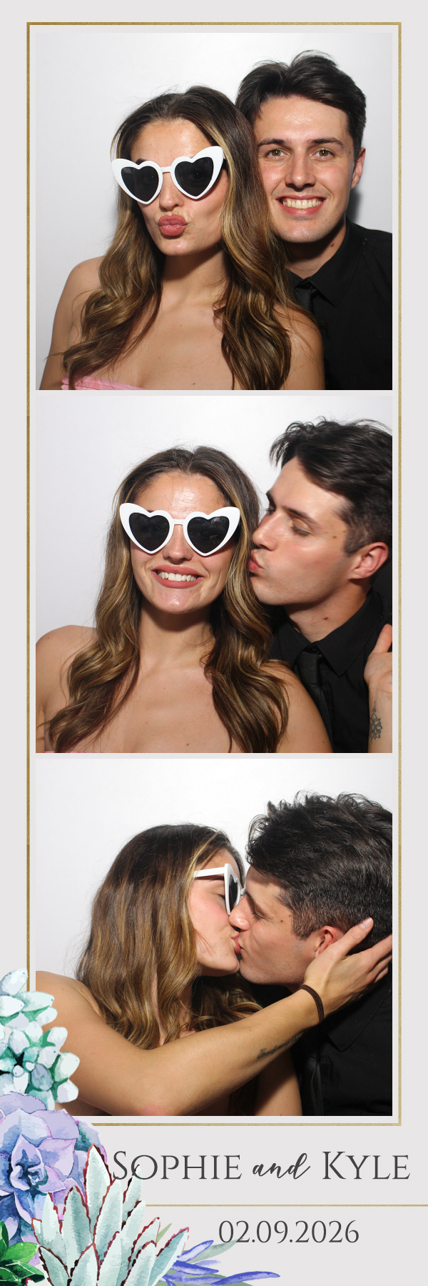 Sophie and Kyle | View more photos from the event at gallery.blissbooth.co.uk/u/BlissBooth/Sophie-and-Kyle