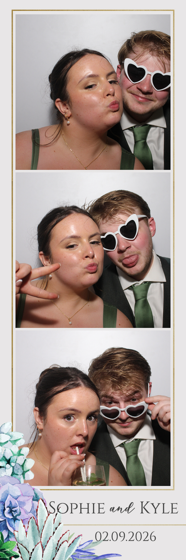 Sophie and Kyle | View more photos from the event at gallery.blissbooth.co.uk/u/BlissBooth/Sophie-and-Kyle