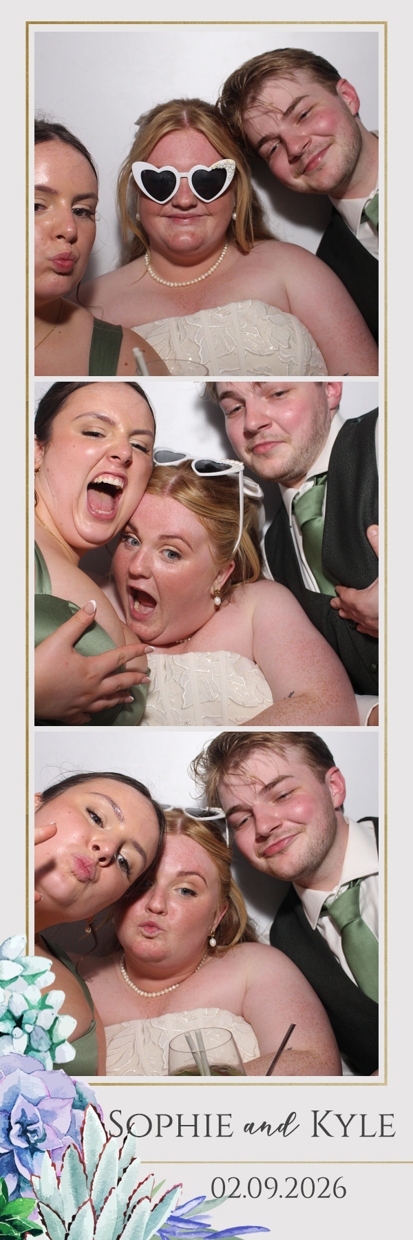 Sophie and Kyle | View more photos from the event at gallery.blissbooth.co.uk/u/BlissBooth/Sophie-and-Kyle