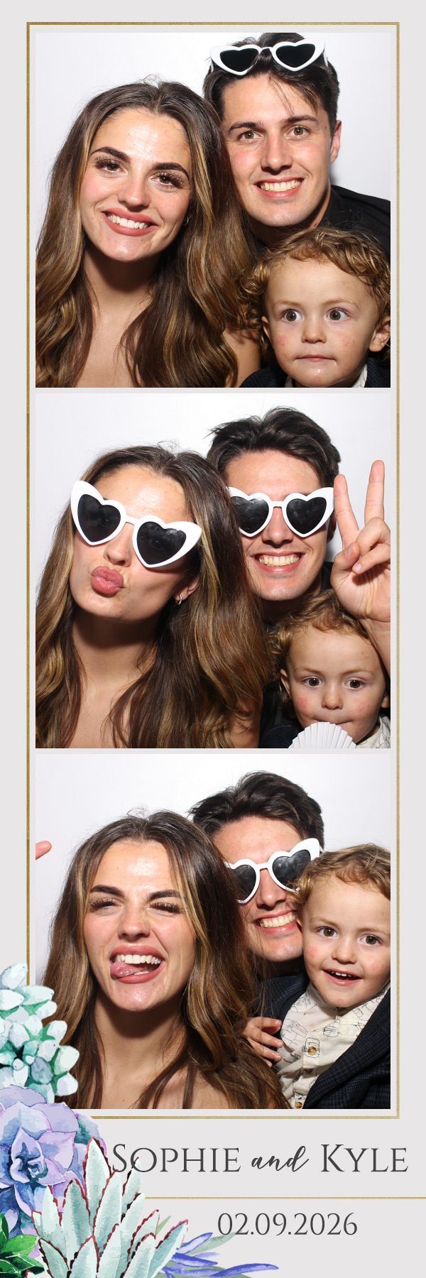 Sophie and Kyle | View more photos from the event at gallery.blissbooth.co.uk/u/BlissBooth/Sophie-and-Kyle