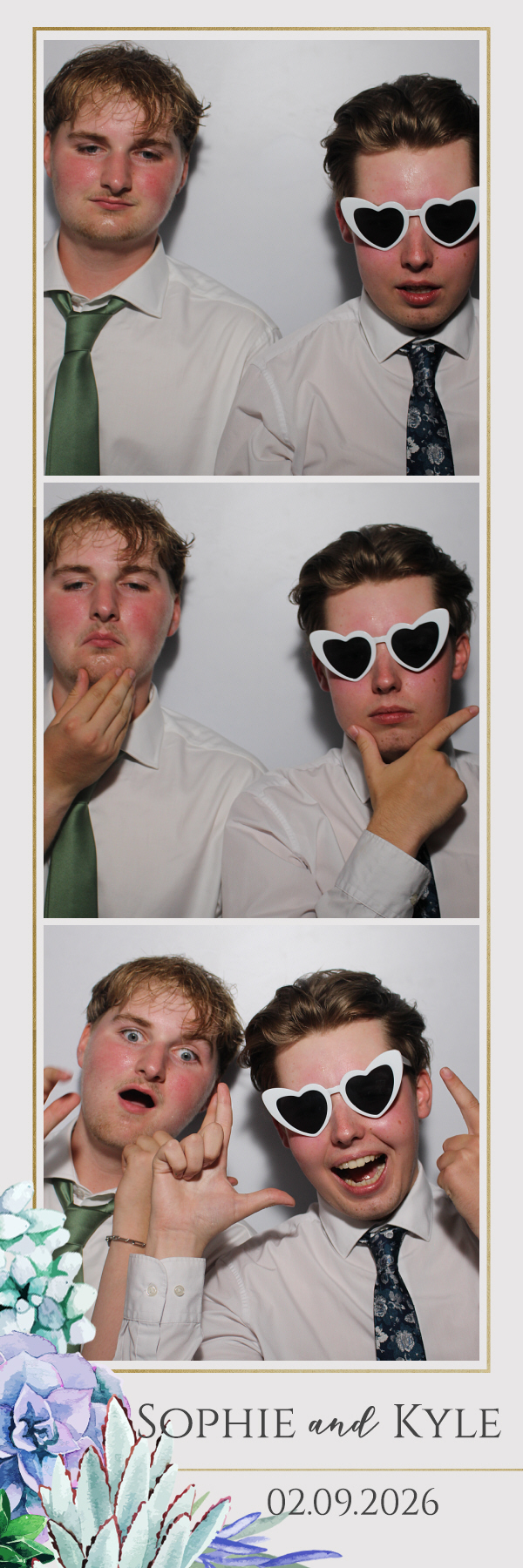 Sophie and Kyle | View more photos from the event at gallery.blissbooth.co.uk/u/BlissBooth/Sophie-and-Kyle