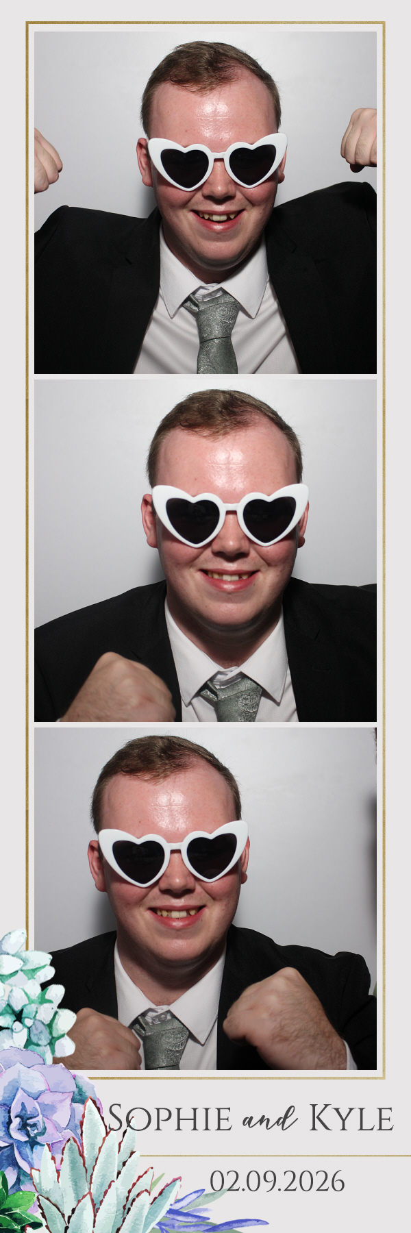 Sophie and Kyle | View more photos from the event at gallery.blissbooth.co.uk/u/BlissBooth/Sophie-and-Kyle
