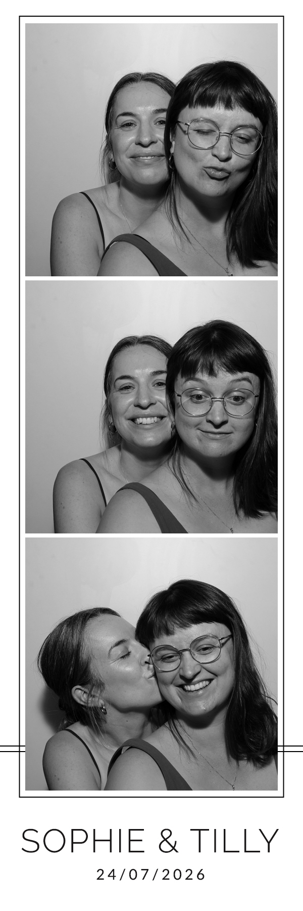 Sophie and Tilly | View more photos from the event at gallery.blissbooth.co.uk/u/BlissBooth/Sophie-and-Tilly