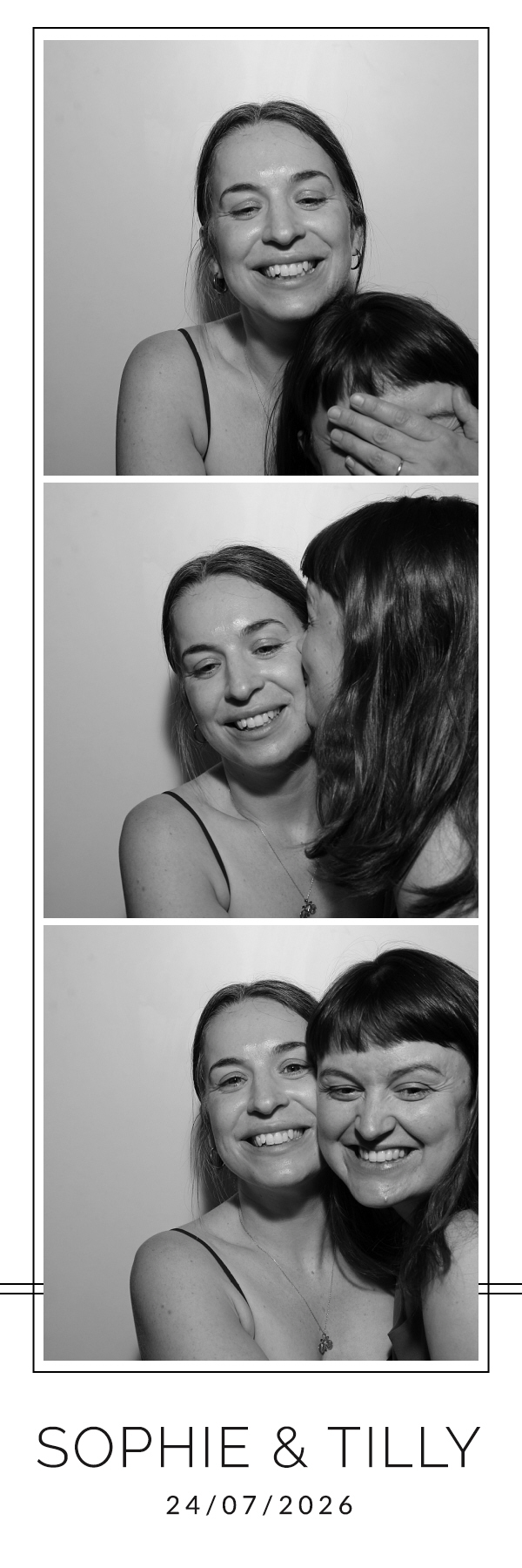 Sophie and Tilly | View more photos from the event at gallery.blissbooth.co.uk/u/BlissBooth/Sophie-and-Tilly