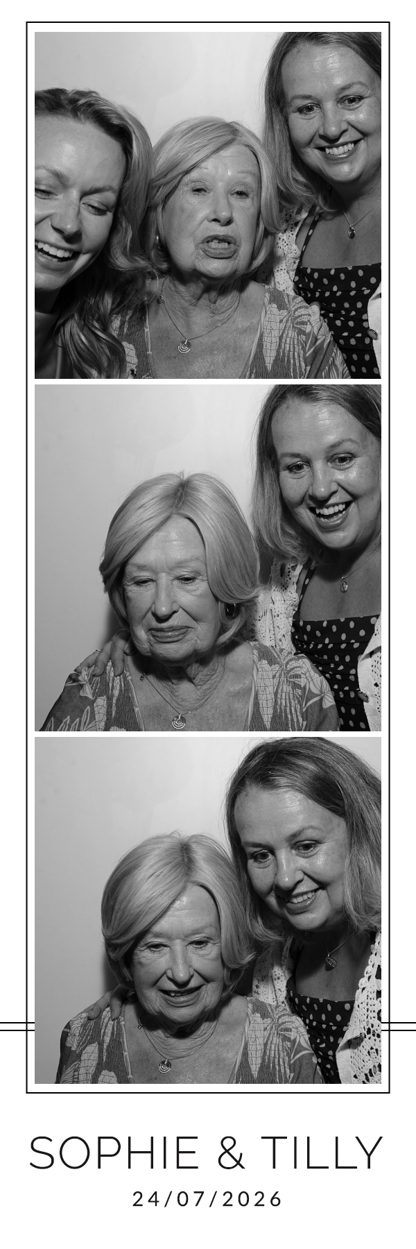Sophie and Tilly | View more photos from the event at gallery.blissbooth.co.uk/u/BlissBooth/Sophie-and-Tilly