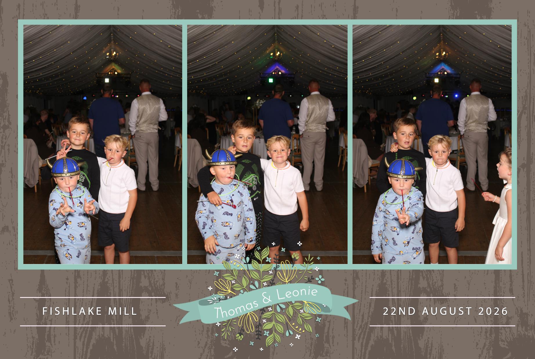 Thomas and Leoni | View more photos from the event at gallery.blissbooth.co.uk/u/BlissBooth/Thomas-and-Leoni