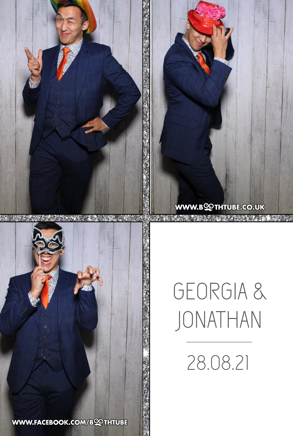 Georgia and Jonathan | View more photos from the event at gallery.boothtube.co.uk/u/BoothtubeLtd/Georgia-and-Jonathan