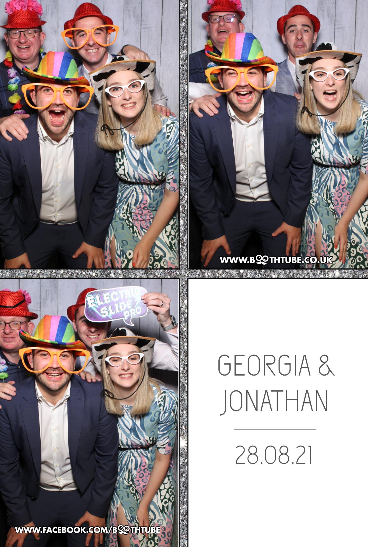 Georgia and Jonathan | View more photos from the event at gallery.boothtube.co.uk/u/BoothtubeLtd/Georgia-and-Jonathan