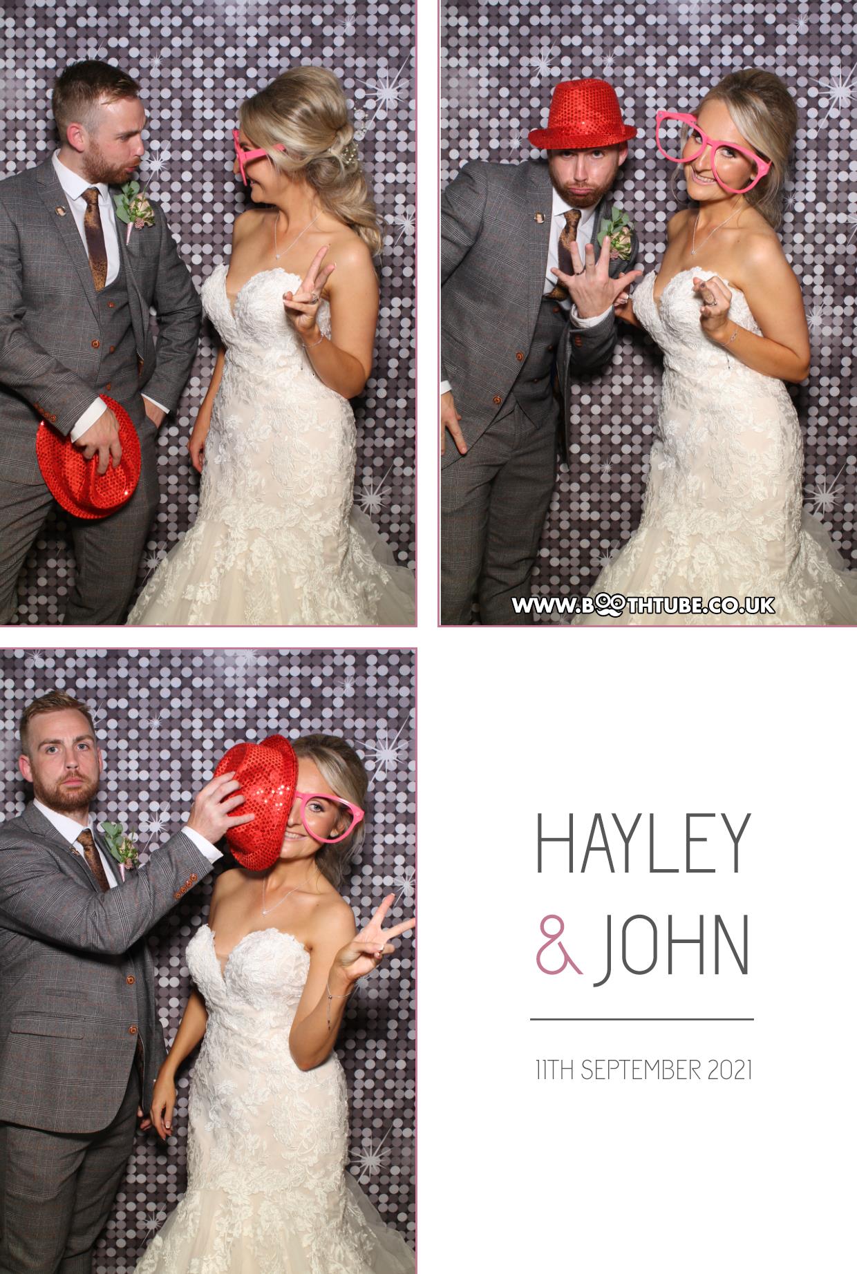 Hayley and John | View more photos from the event at gallery.boothtube.co.uk/u/BoothtubeLtd/Hayley-and-John