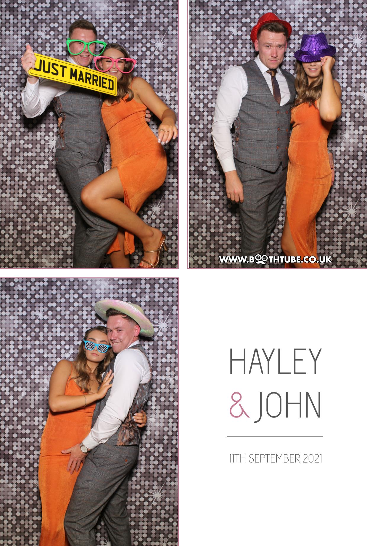 Hayley and John | View more photos from the event at gallery.boothtube.co.uk/u/BoothtubeLtd/Hayley-and-John
