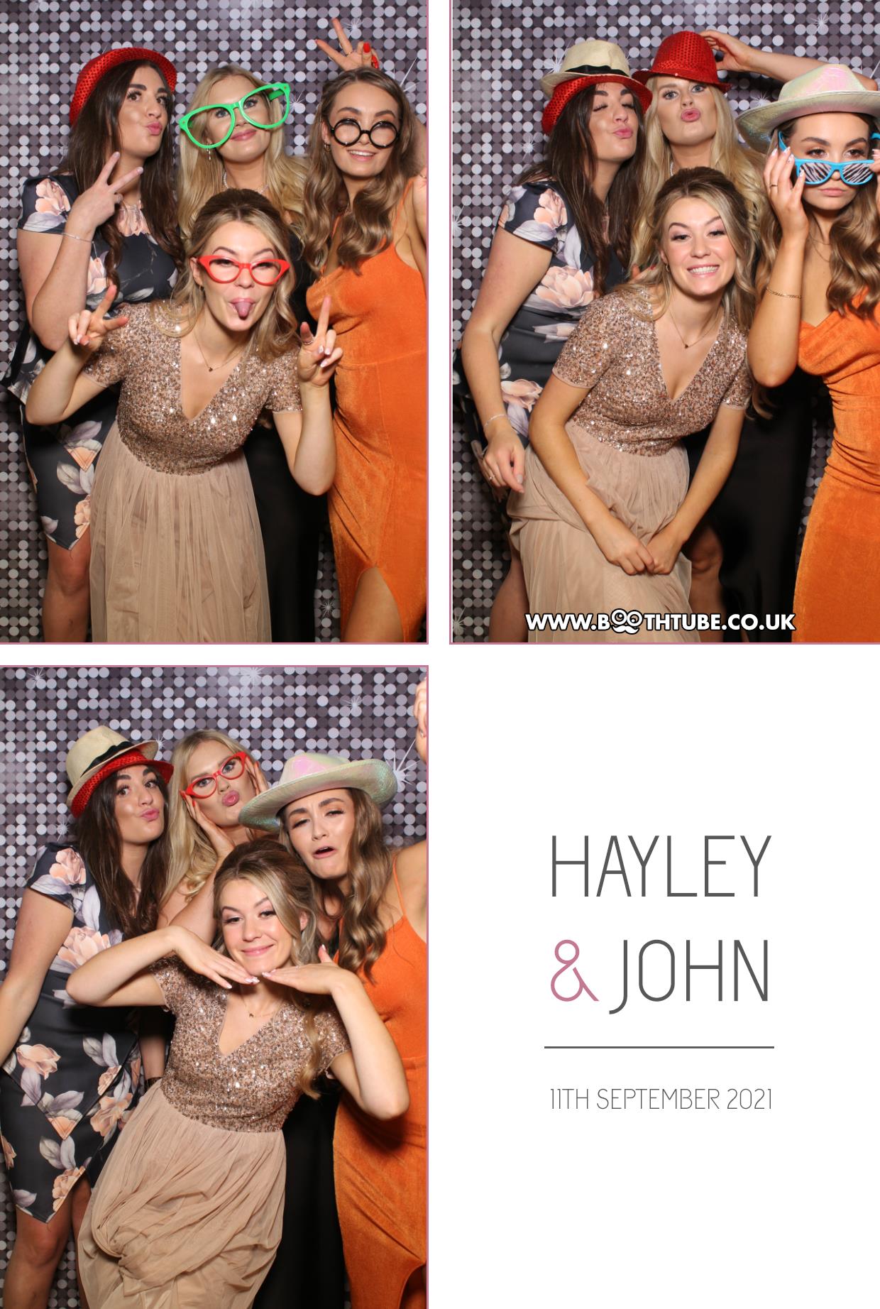 Hayley and John | View more photos from the event at gallery.boothtube.co.uk/u/BoothtubeLtd/Hayley-and-John