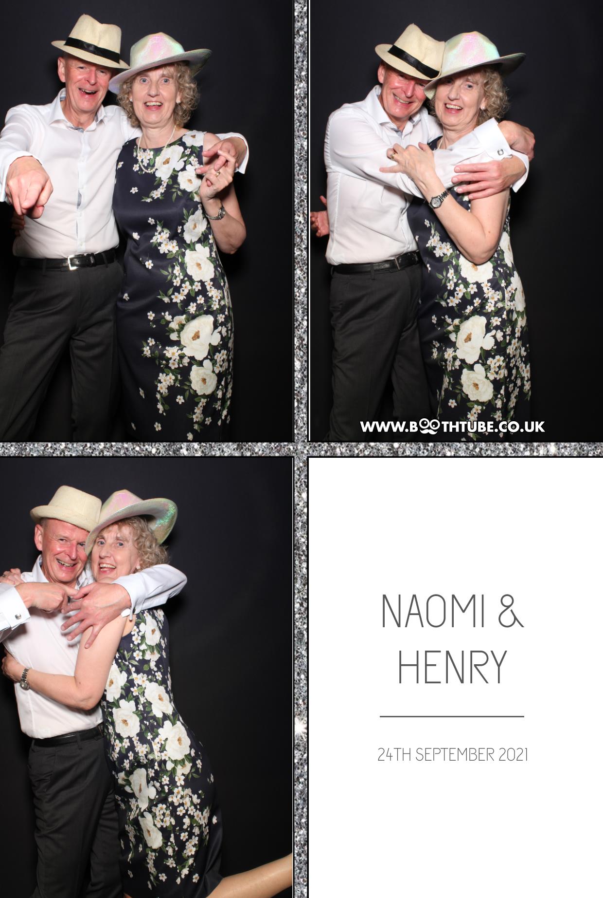 Naomi and Henry | View more photos from the event at gallery.boothtube.co.uk/u/BoothtubeLtd/Naomi-and-Henry