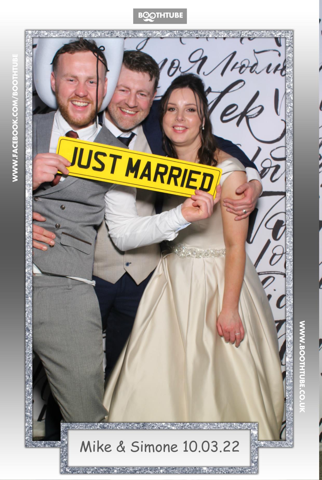 Mike and Simone's Wedding | View more photos from the event at gallery.boothtube.co.uk/u/BoothtubeLtd/Mike-and-Simones-Wedding