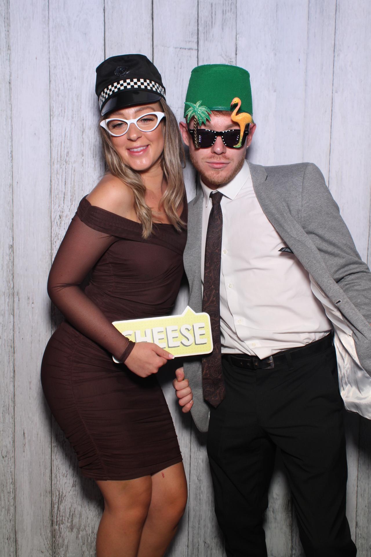 Mr & Mrs Weerdenburg | View more photos from the event at gallery.boothtube.co.uk/u/BoothtubeLtd/Mr-Mrs-Weerdenburg