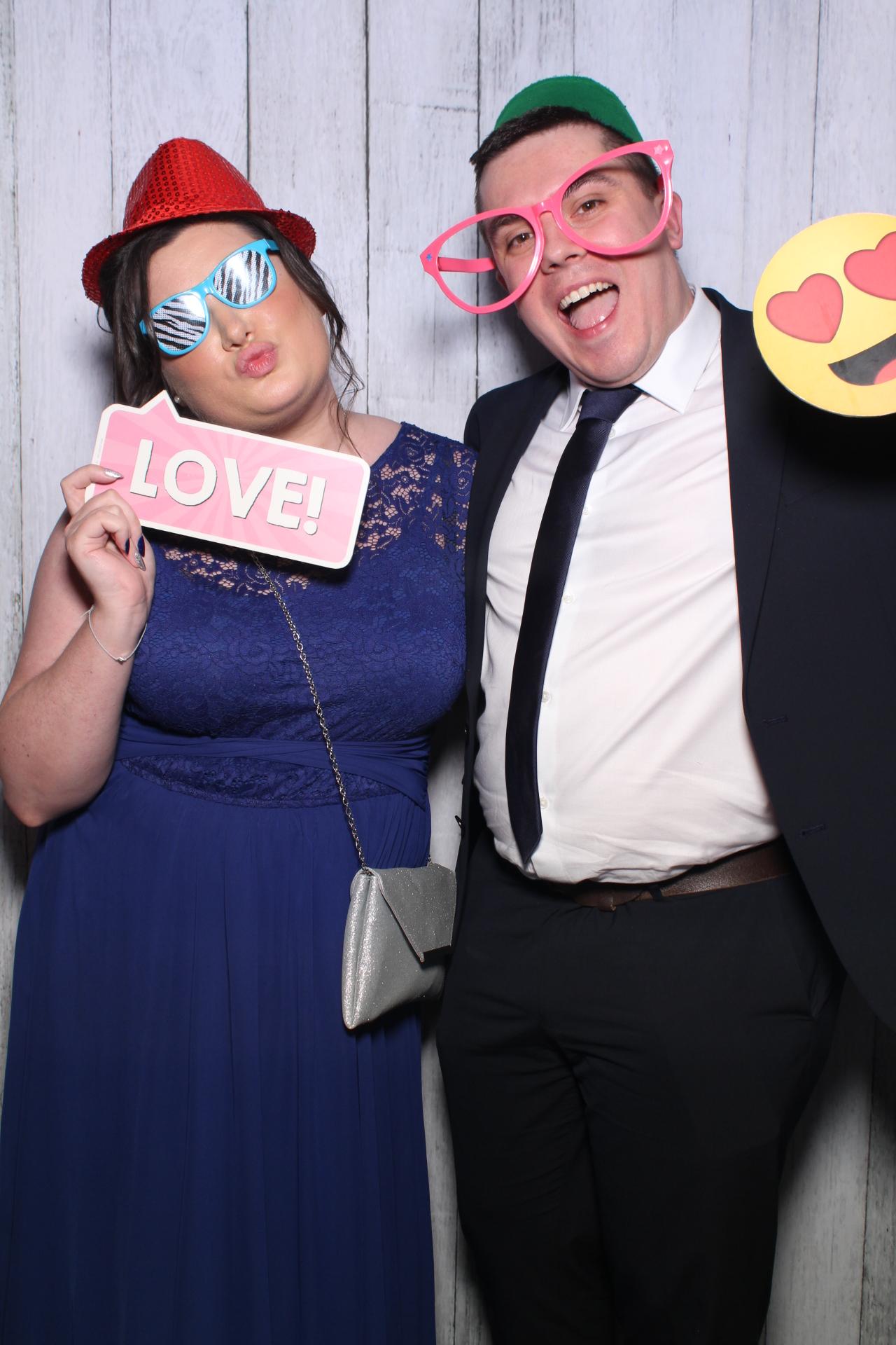 Mr & Mrs Weerdenburg | View more photos from the event at gallery.boothtube.co.uk/u/BoothtubeLtd/Mr-Mrs-Weerdenburg