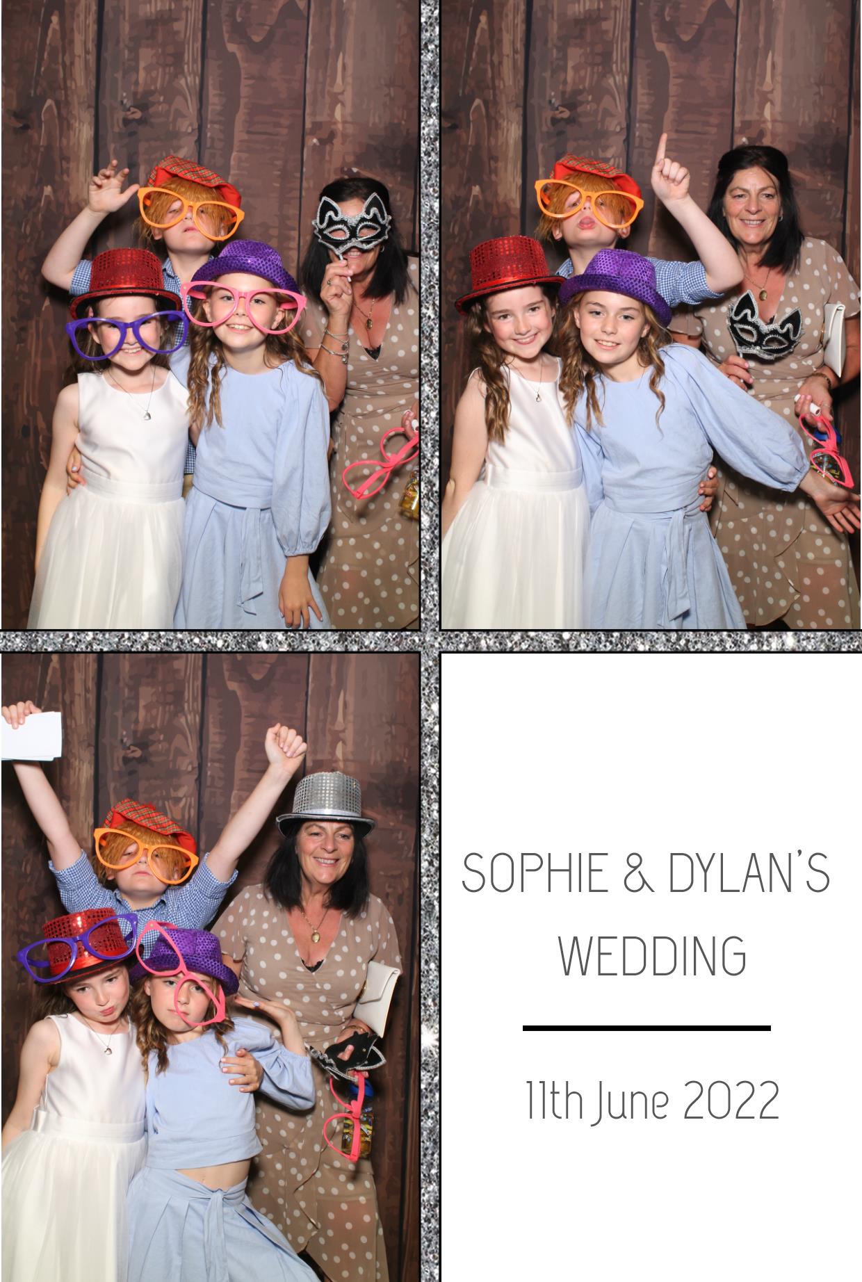 Sophie & Dylan's Wedding | View more photos from the event at gallery.boothtube.co.uk/u/BoothtubeLtd/Sophie-Dylans-Wedding