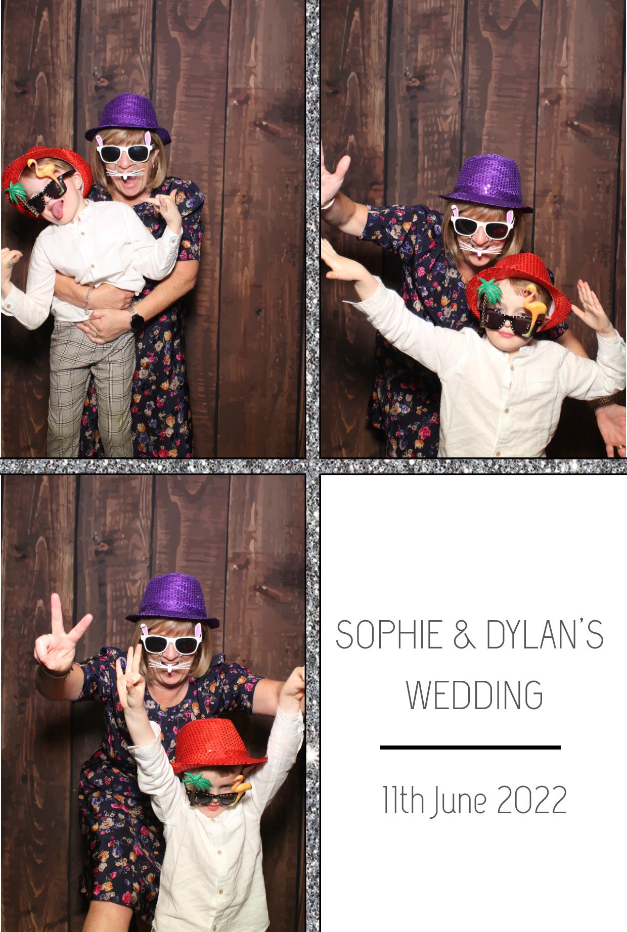 Sophie & Dylan's Wedding | View more photos from the event at gallery.boothtube.co.uk/u/BoothtubeLtd/Sophie-Dylans-Wedding