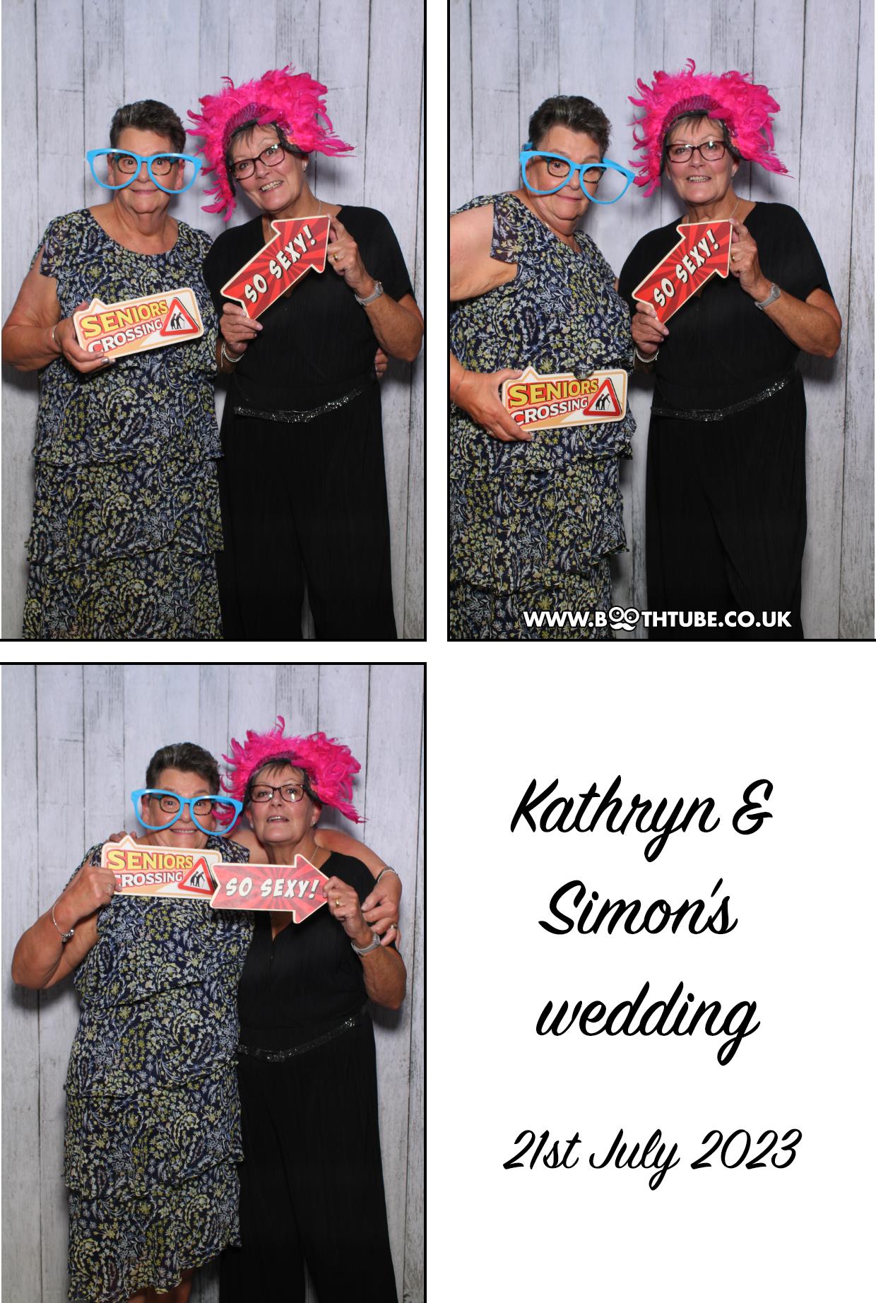 Kathryn & Simon's Wedding | View more photos from the event at gallery.boothtube.co.uk/u/BoothtubeLtd/Kathryn-Simons-Wedding