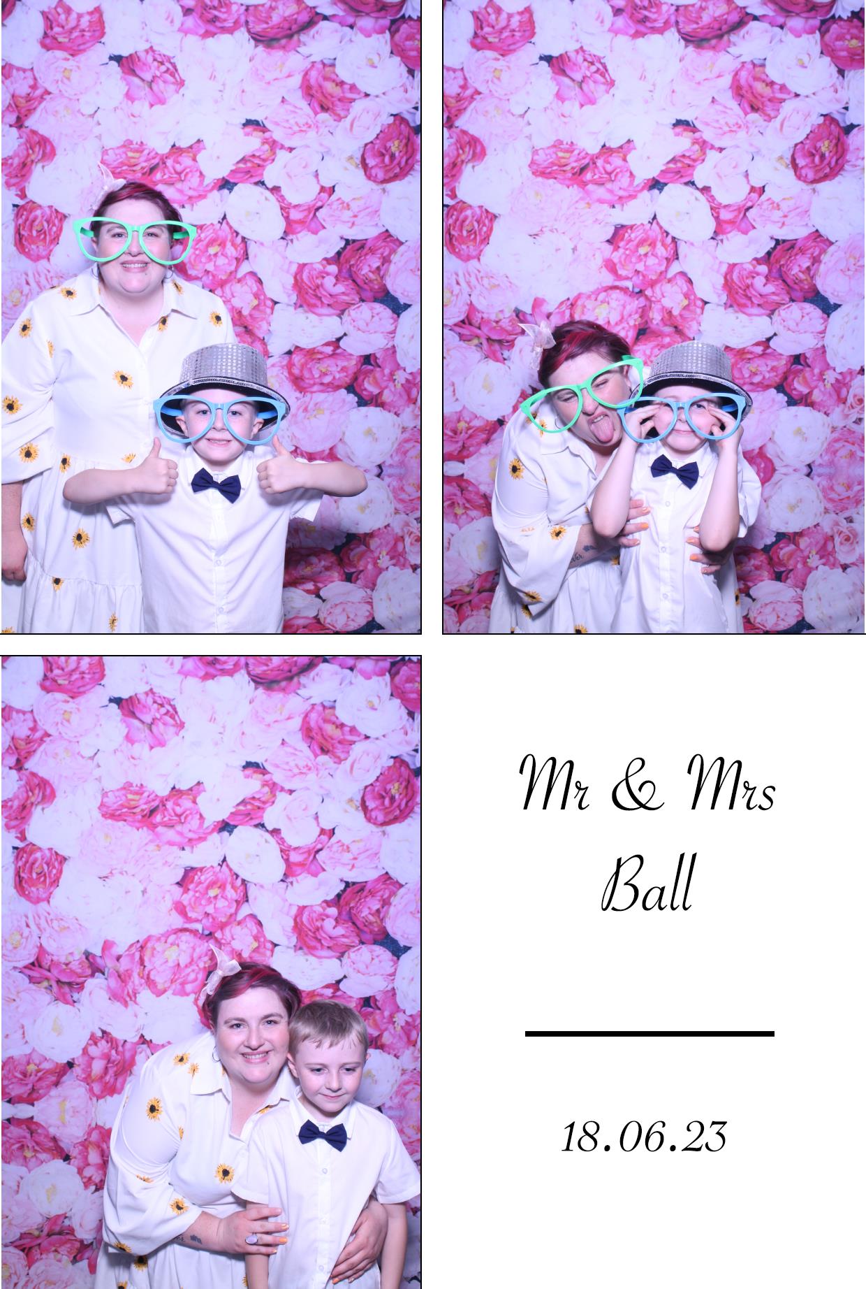 Mr & Mrs Ball's Wedding | View more photos from the event at gallery.boothtube.co.uk/u/BoothtubeLtd/Mr-Mrs-Balls-Wedding
