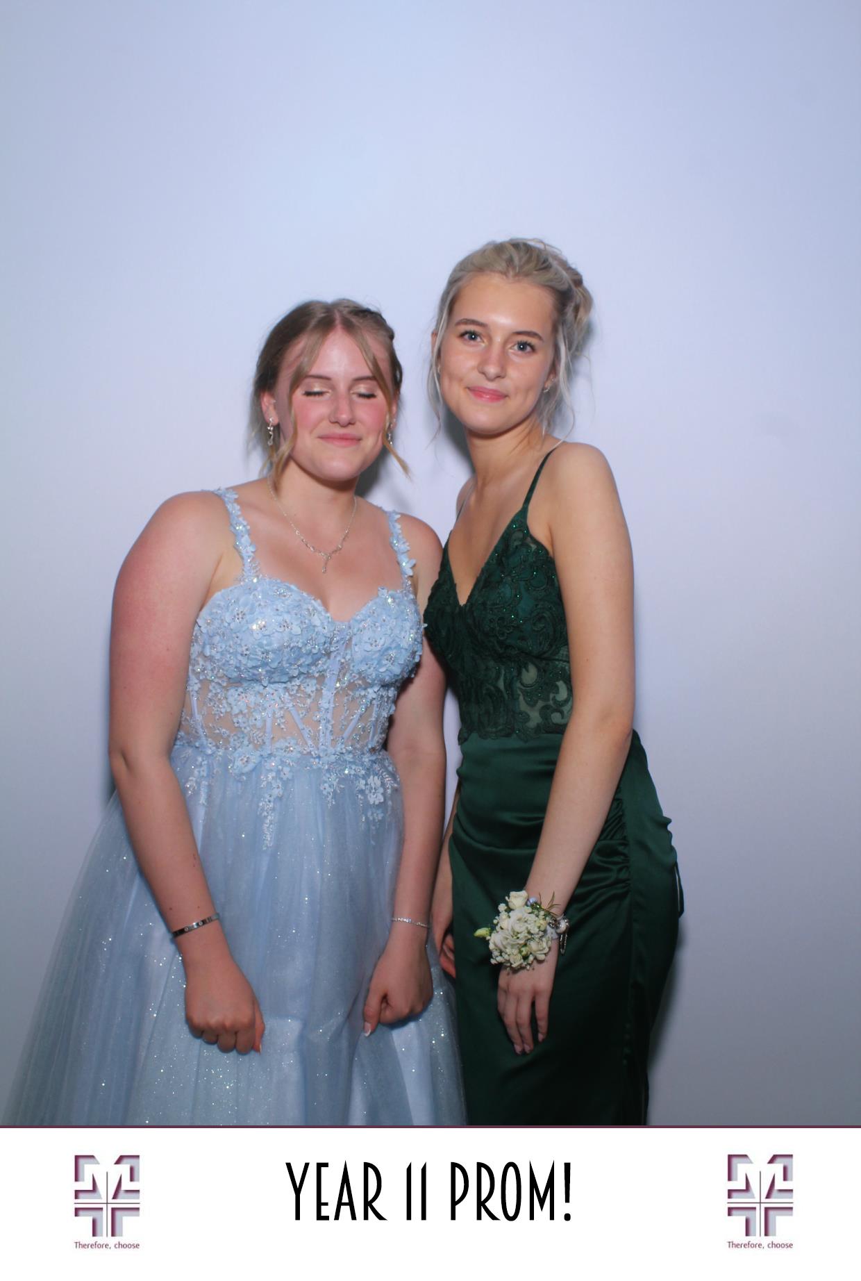 Year 11 Prom | View more photos from the event at gallery.boothtube.co.uk/u/BoothtubeLtd/Year-11-Prom
