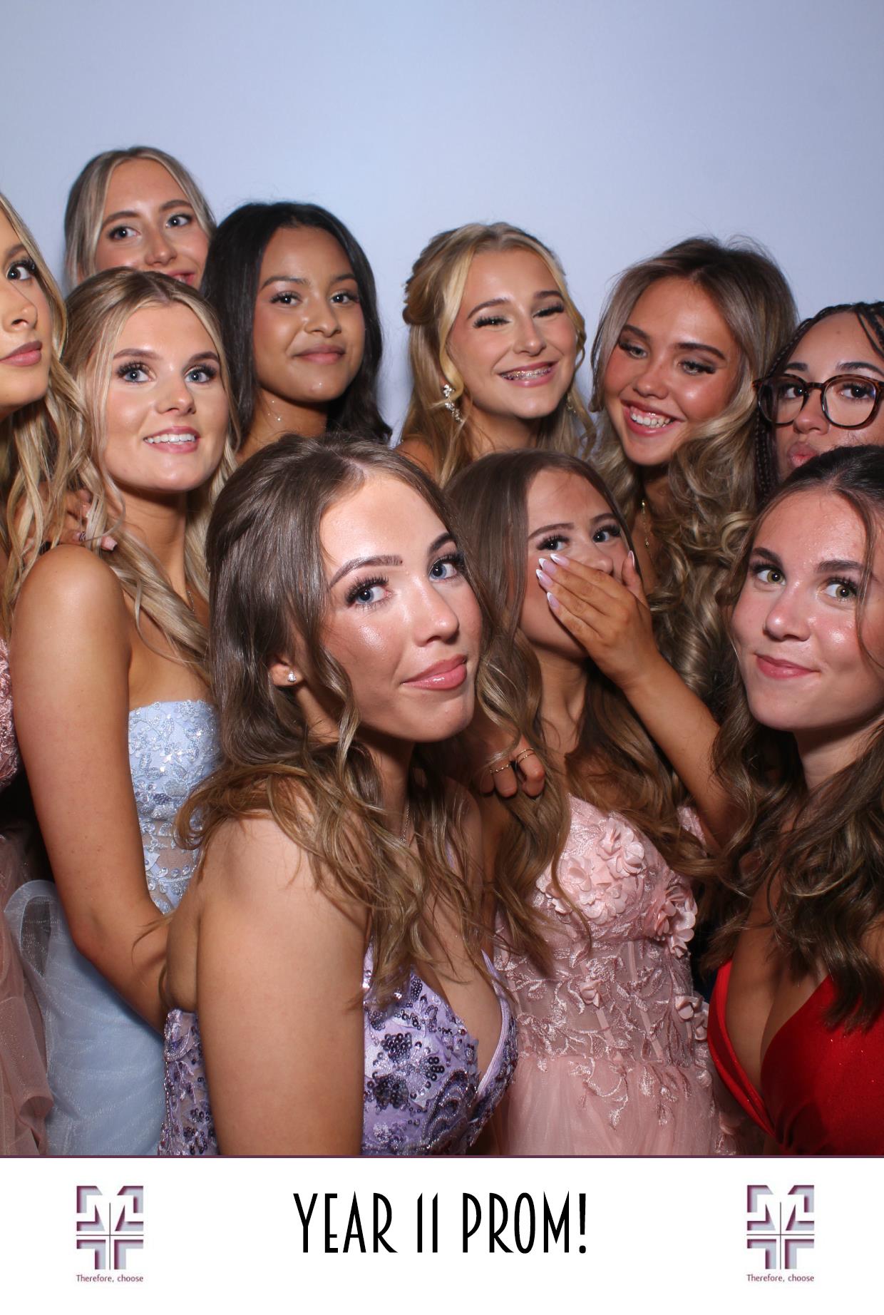 Year 11 Prom | View more photos from the event at gallery.boothtube.co.uk/u/BoothtubeLtd/Year-11-Prom