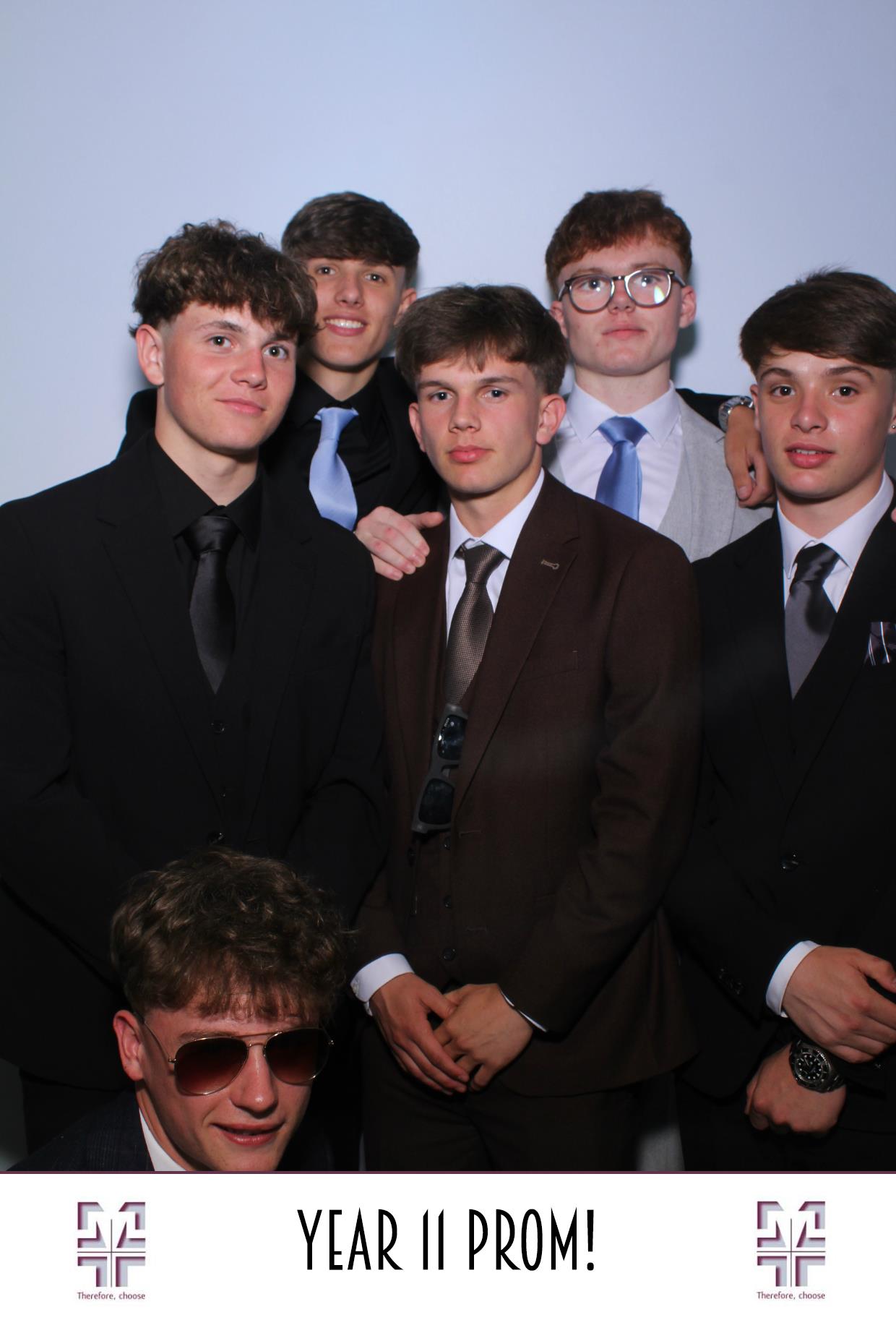 Year 11 Prom | View more photos from the event at gallery.boothtube.co.uk/u/BoothtubeLtd/Year-11-Prom