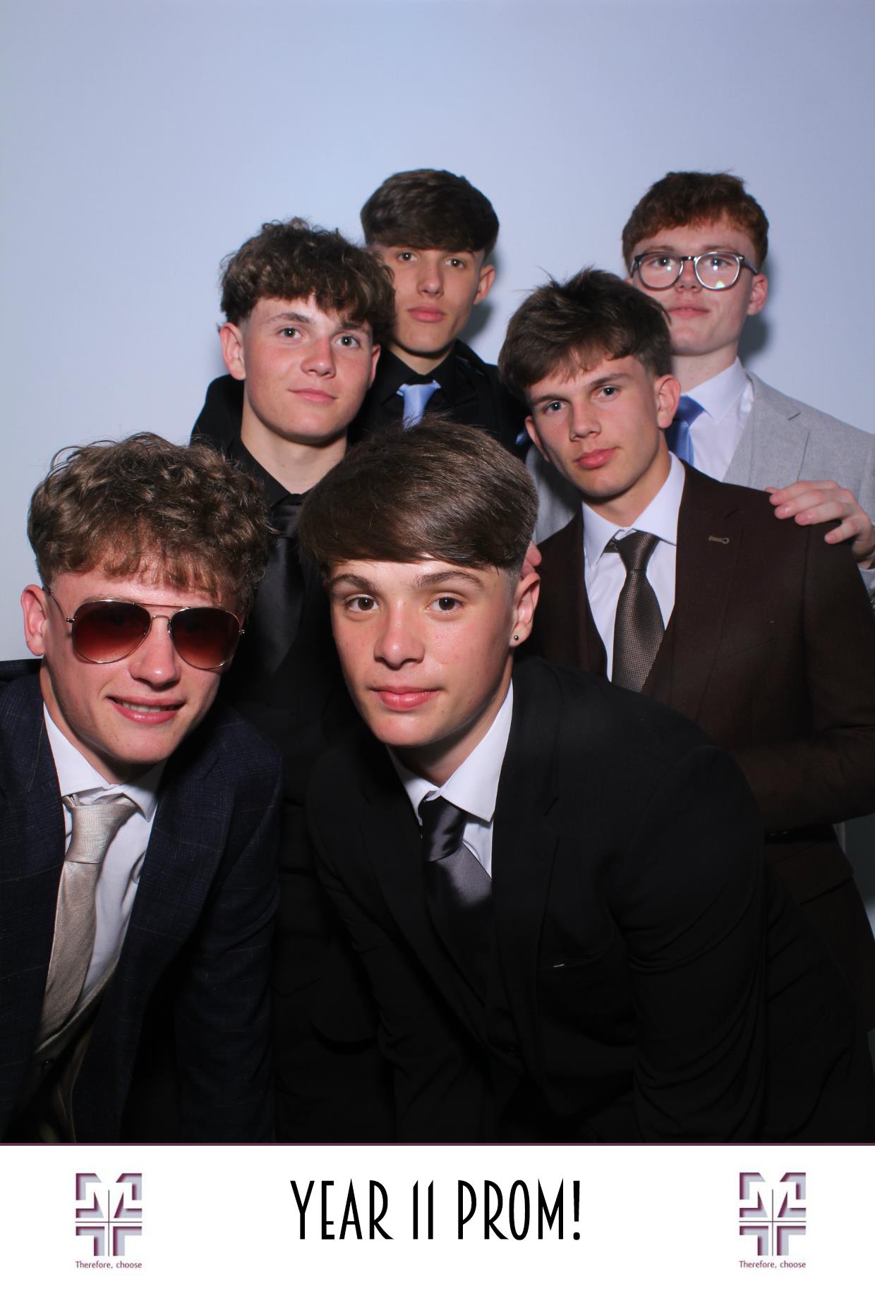 Year 11 Prom | View more photos from the event at gallery.boothtube.co.uk/u/BoothtubeLtd/Year-11-Prom