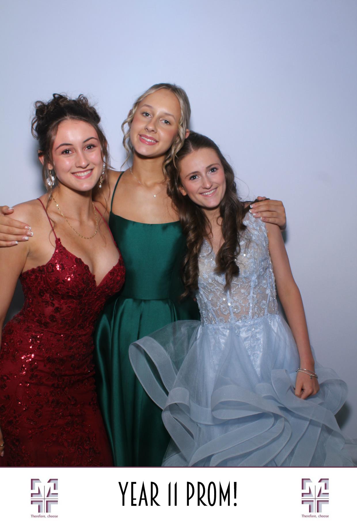 Year 11 Prom | View more photos from the event at gallery.boothtube.co.uk/u/BoothtubeLtd/Year-11-Prom