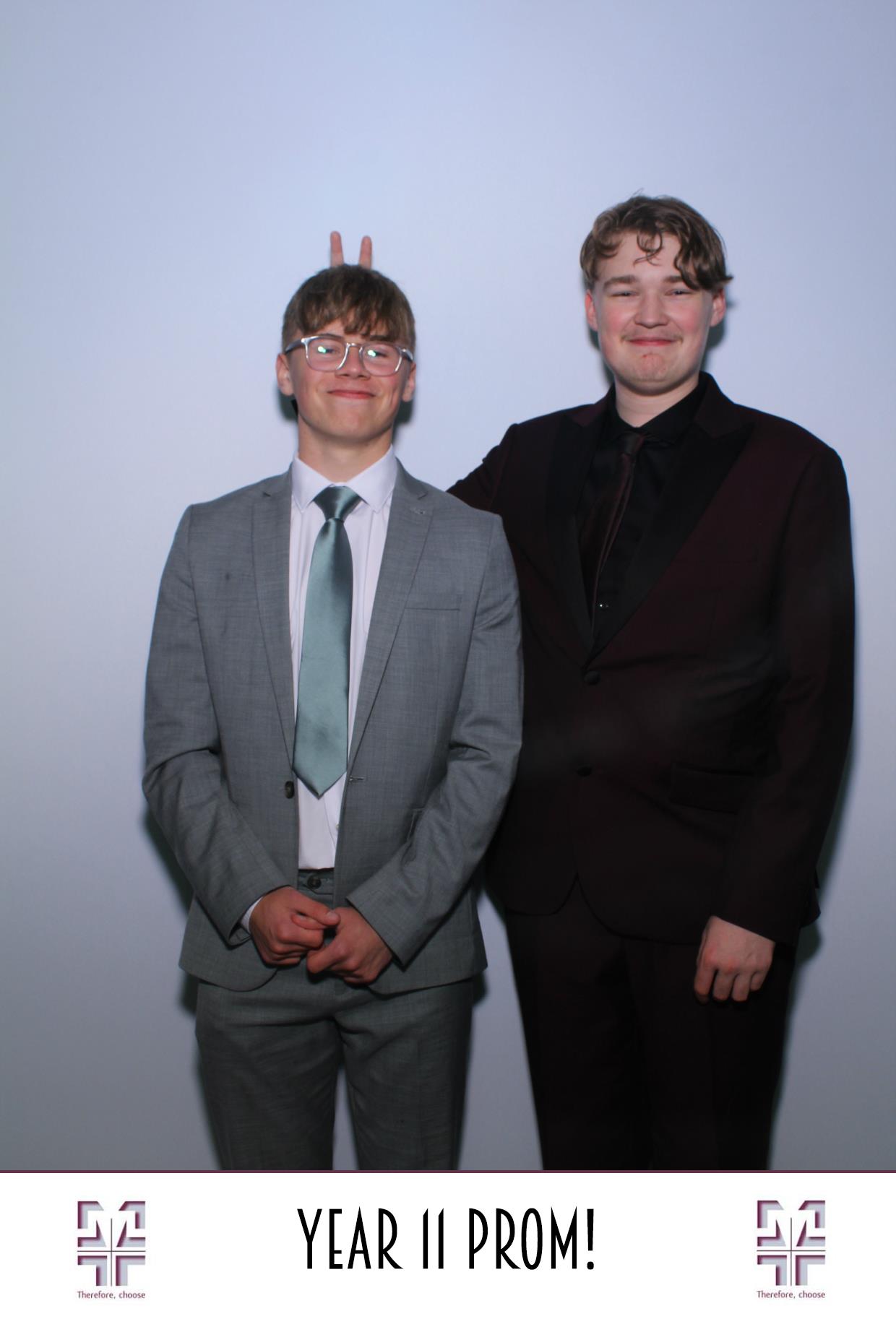Year 11 Prom | View more photos from the event at gallery.boothtube.co.uk/u/BoothtubeLtd/Year-11-Prom