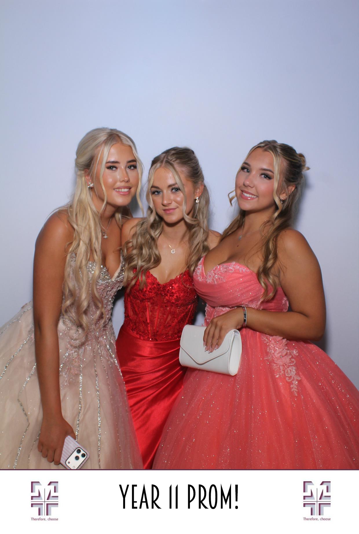 Year 11 Prom | View more photos from the event at gallery.boothtube.co.uk/u/BoothtubeLtd/Year-11-Prom