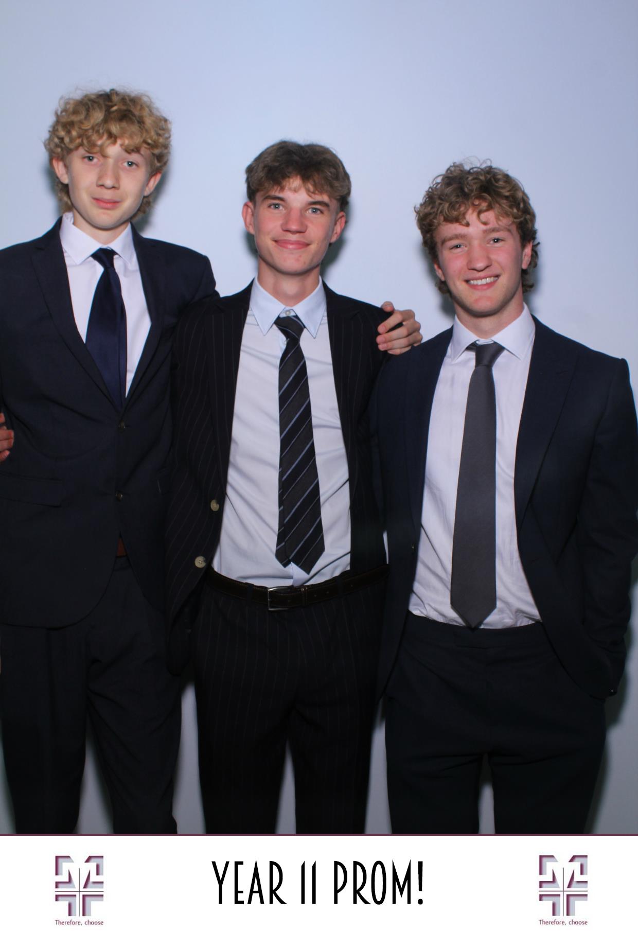 Year 11 Prom | View more photos from the event at gallery.boothtube.co.uk/u/BoothtubeLtd/Year-11-Prom