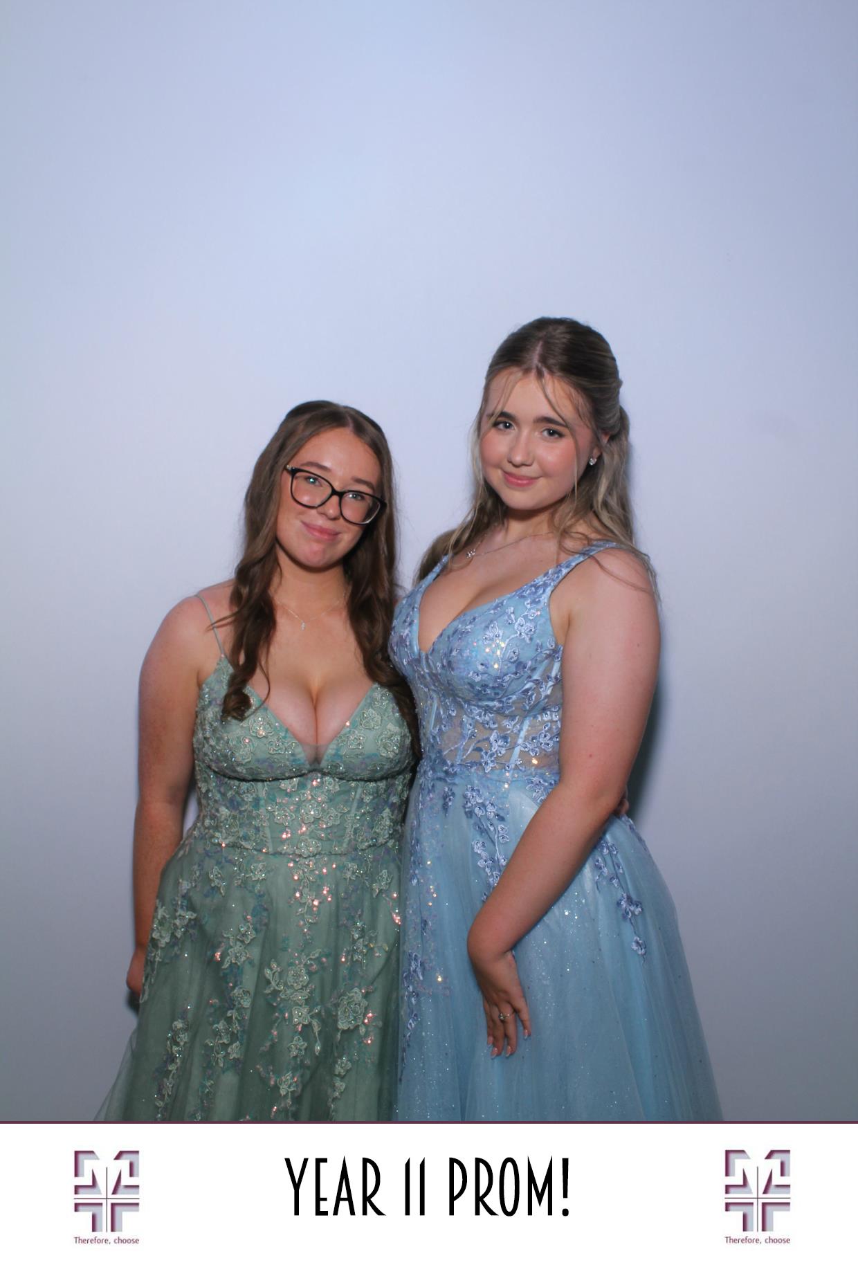 Year 11 Prom | View more photos from the event at gallery.boothtube.co.uk/u/BoothtubeLtd/Year-11-Prom