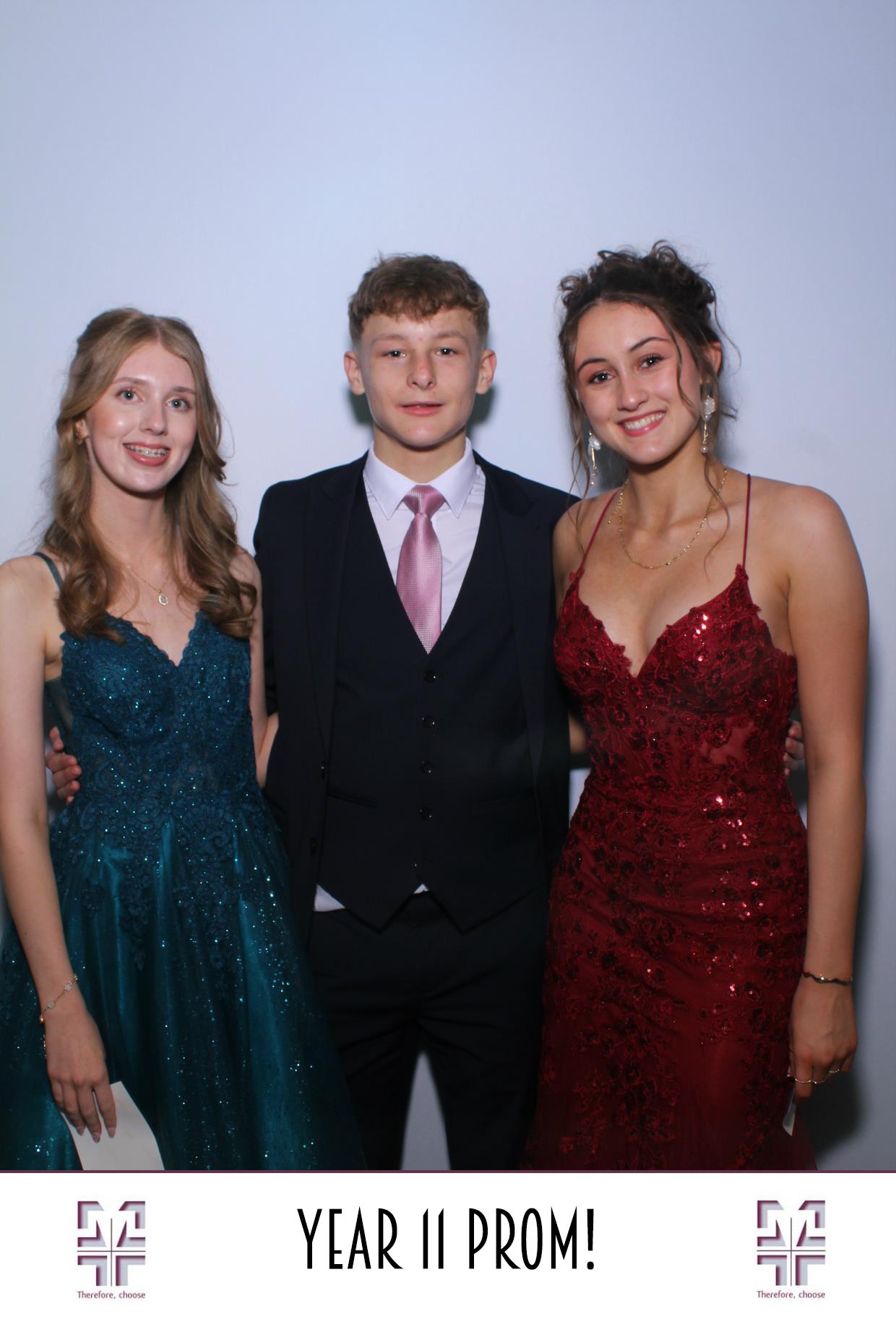 Year 11 Prom | View more photos from the event at gallery.boothtube.co.uk/u/BoothtubeLtd/Year-11-Prom