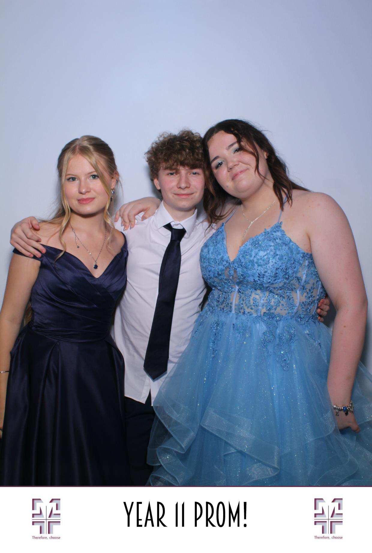 Year 11 Prom | View more photos from the event at gallery.boothtube.co.uk/u/BoothtubeLtd/Year-11-Prom