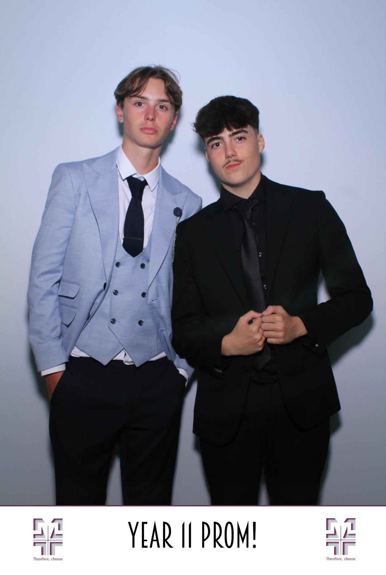 Year 11 Prom | View more photos from the event at gallery.boothtube.co.uk/u/BoothtubeLtd/Year-11-Prom