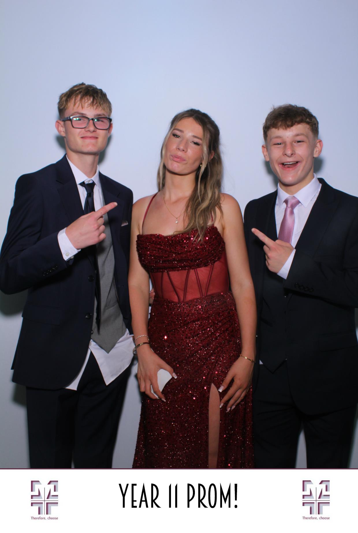 Year 11 Prom | View more photos from the event at gallery.boothtube.co.uk/u/BoothtubeLtd/Year-11-Prom