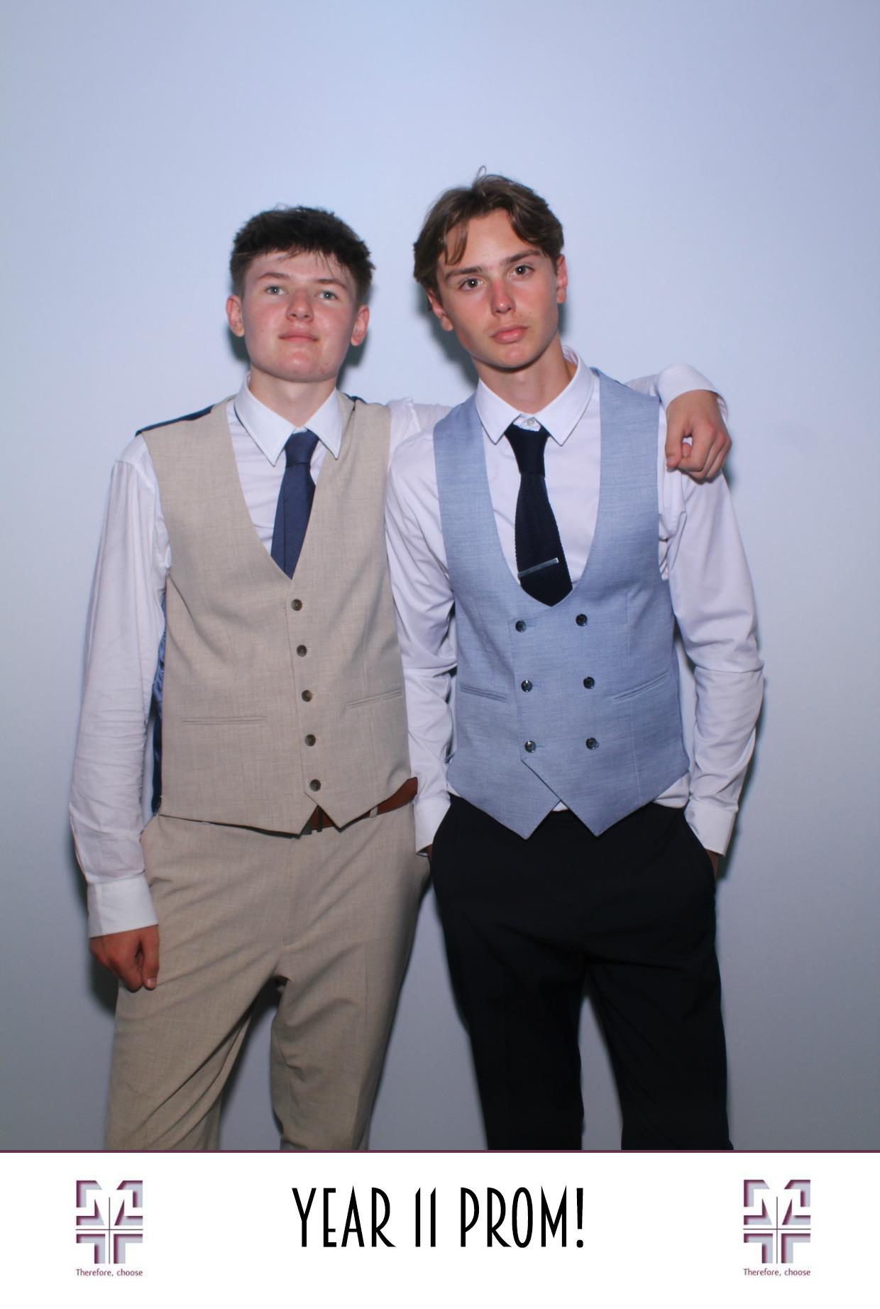 Year 11 Prom | View more photos from the event at gallery.boothtube.co.uk/u/BoothtubeLtd/Year-11-Prom