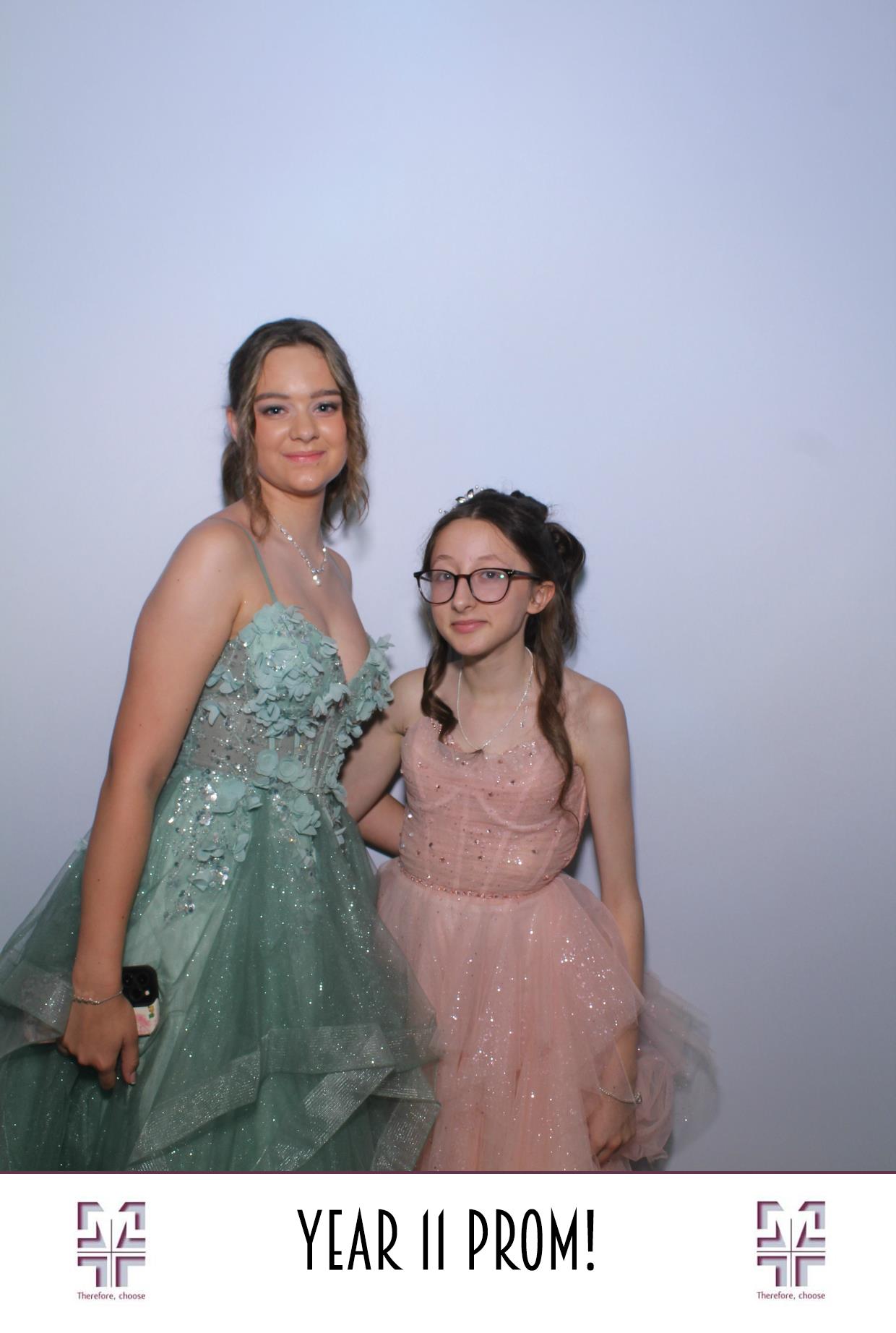 Year 11 Prom | View more photos from the event at gallery.boothtube.co.uk/u/BoothtubeLtd/Year-11-Prom