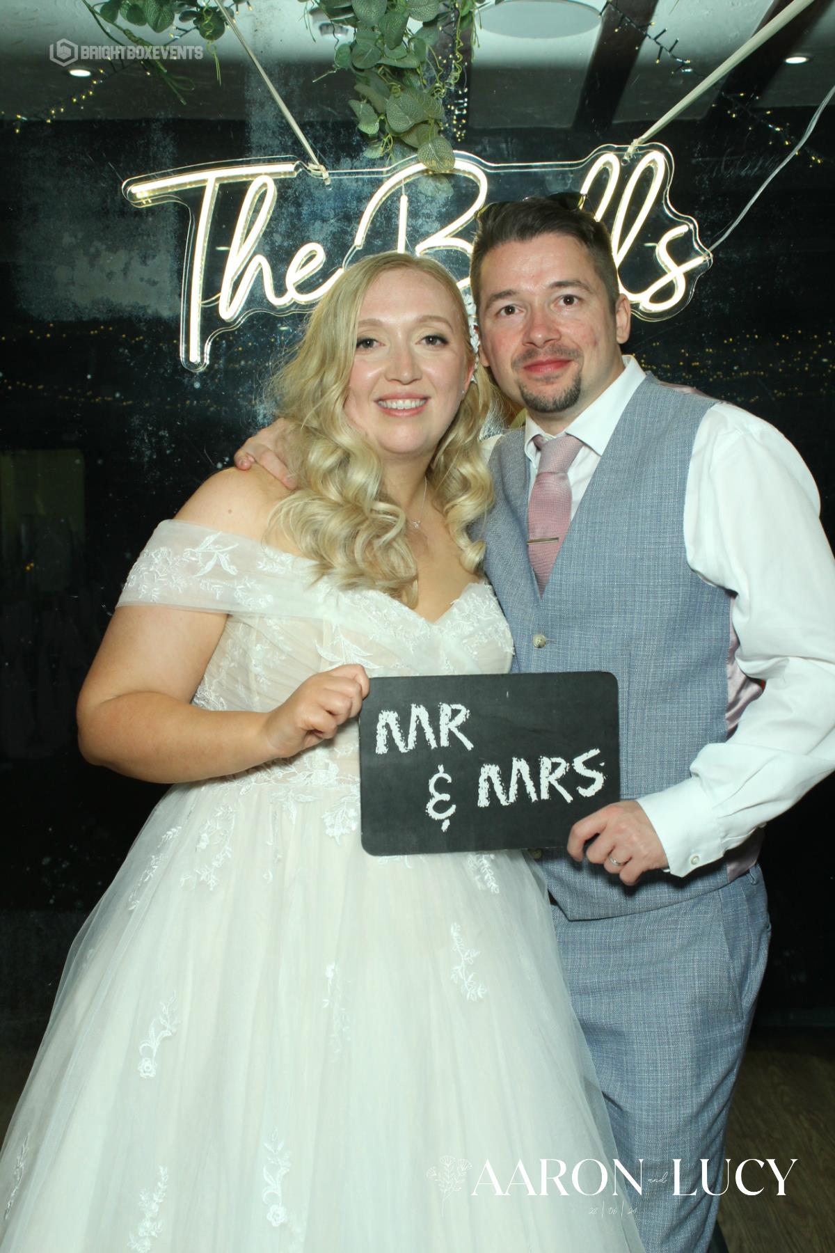 Aaron & Lucy | View more photos from the event at gallery.brightboxevents.co.uk/u/BrightBoxEvents/Aaron-Lucy