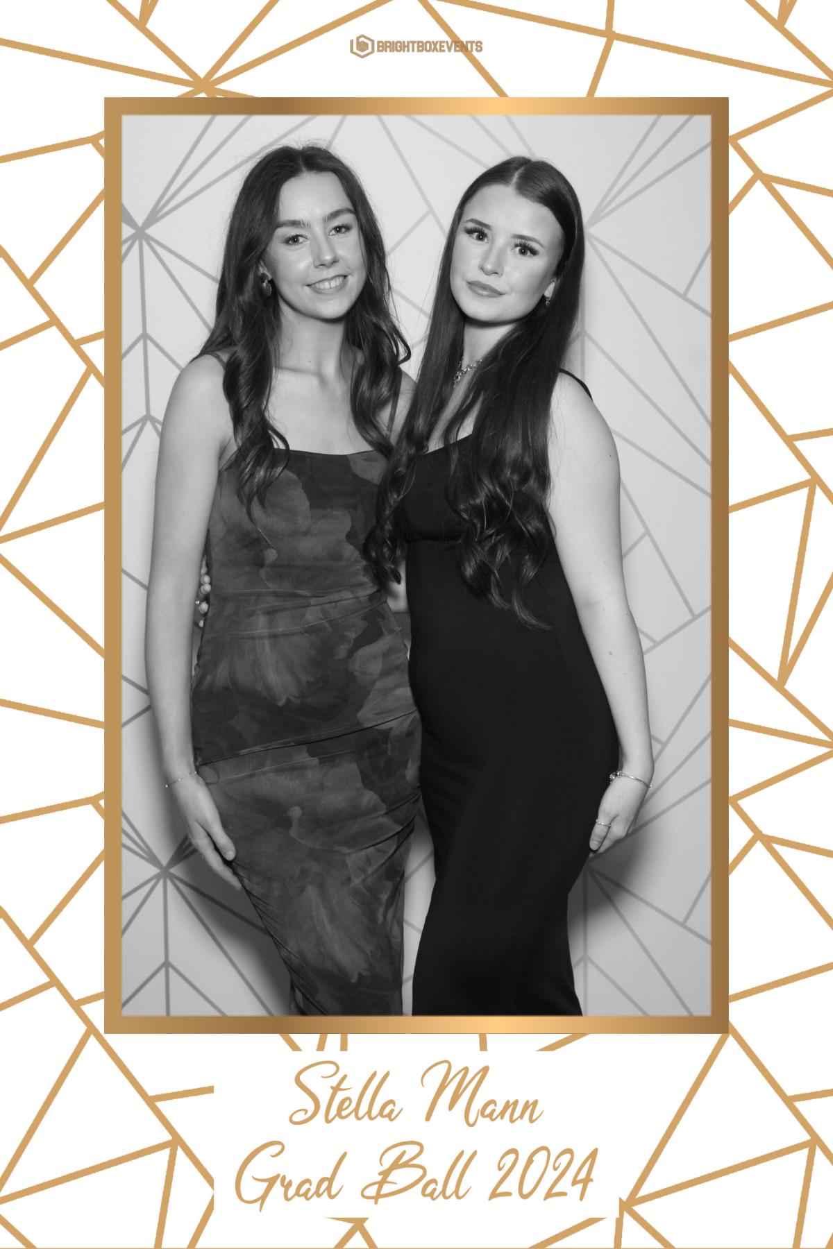 Stella Mann Grad Ball 2024 | View more photos from the event at gallery.brightboxevents.co.uk/u/BrightBoxEvents/Stella-Mann-Grad-Ball-2024