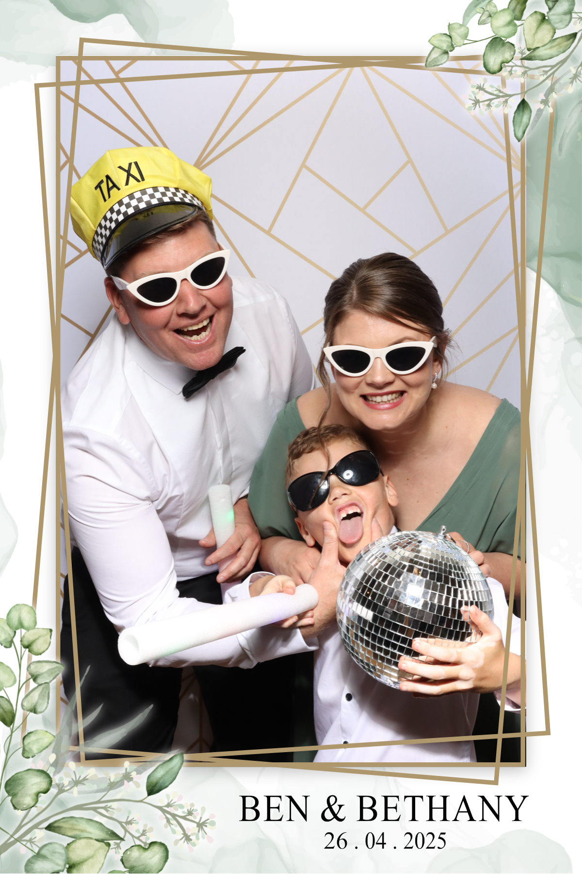 Ben & Bethany | View more photos from the event at gallery.brightboxevents.co.uk/u/BrightBoxEvents/Ben-Bethany