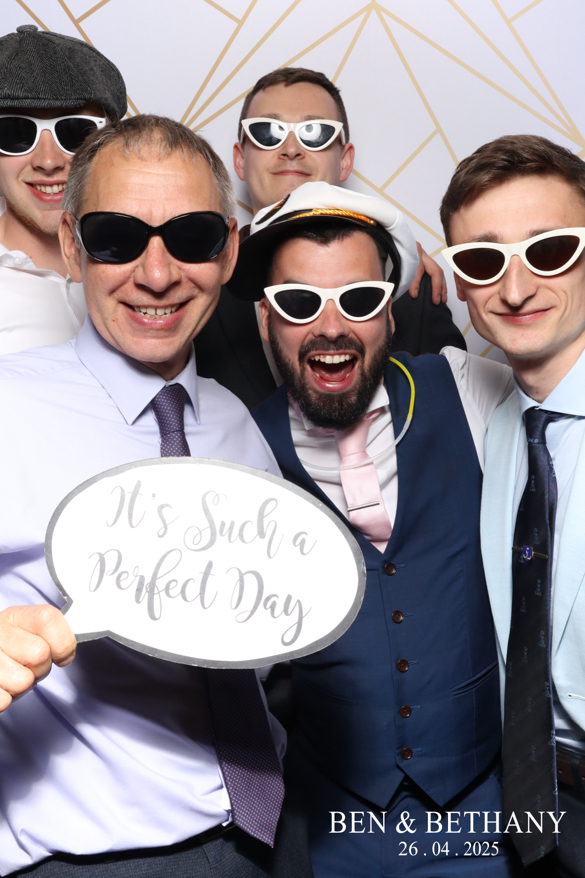 Ben & Bethany | View more photos from the event at gallery.brightboxevents.co.uk/u/BrightBoxEvents/Ben-Bethany