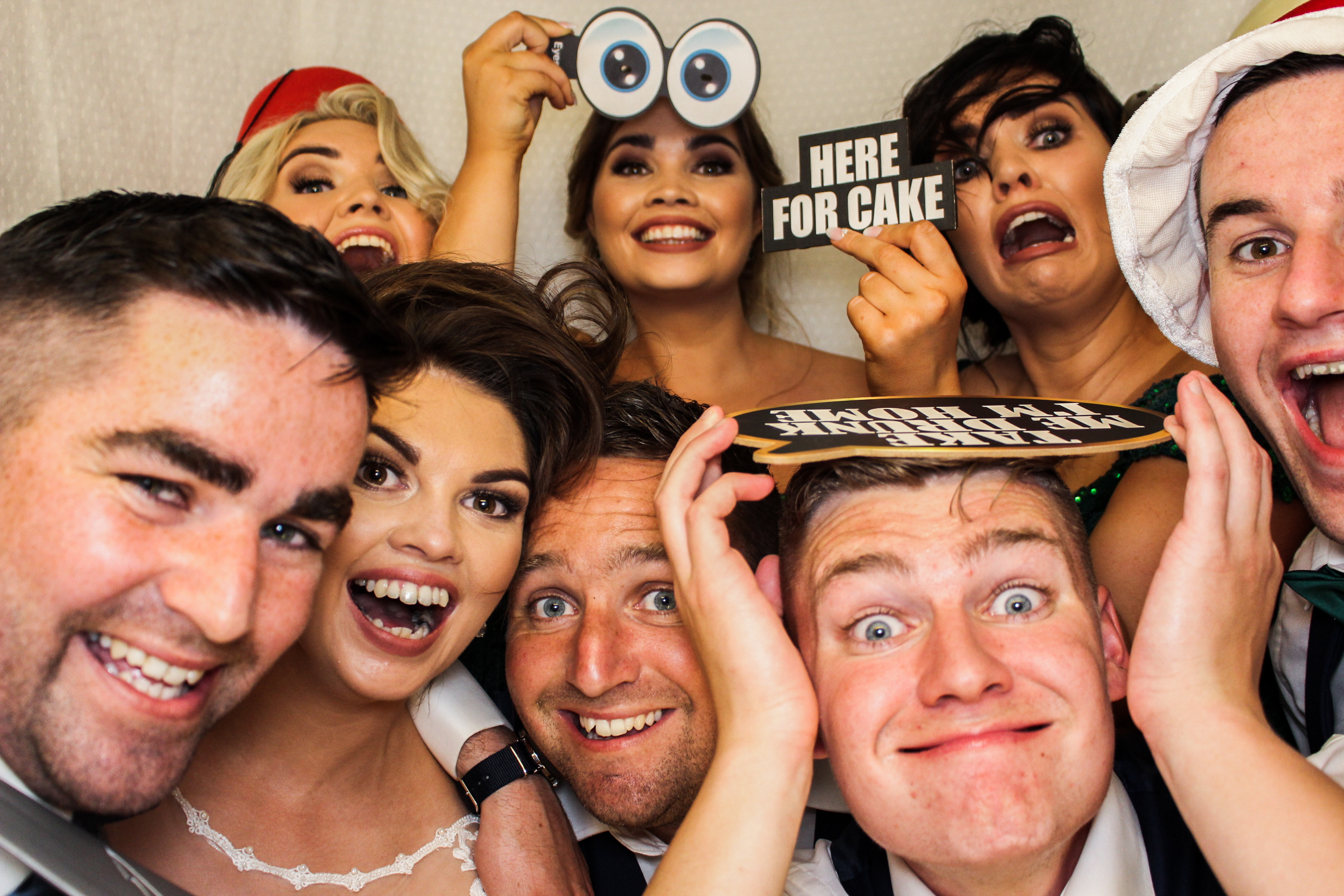 Caomihe & Ronan's Wedding | View more photos from the event at gallery.capturecube.co.uk/u/Capture-Cube/Caomihe-Ronans-Wedding
