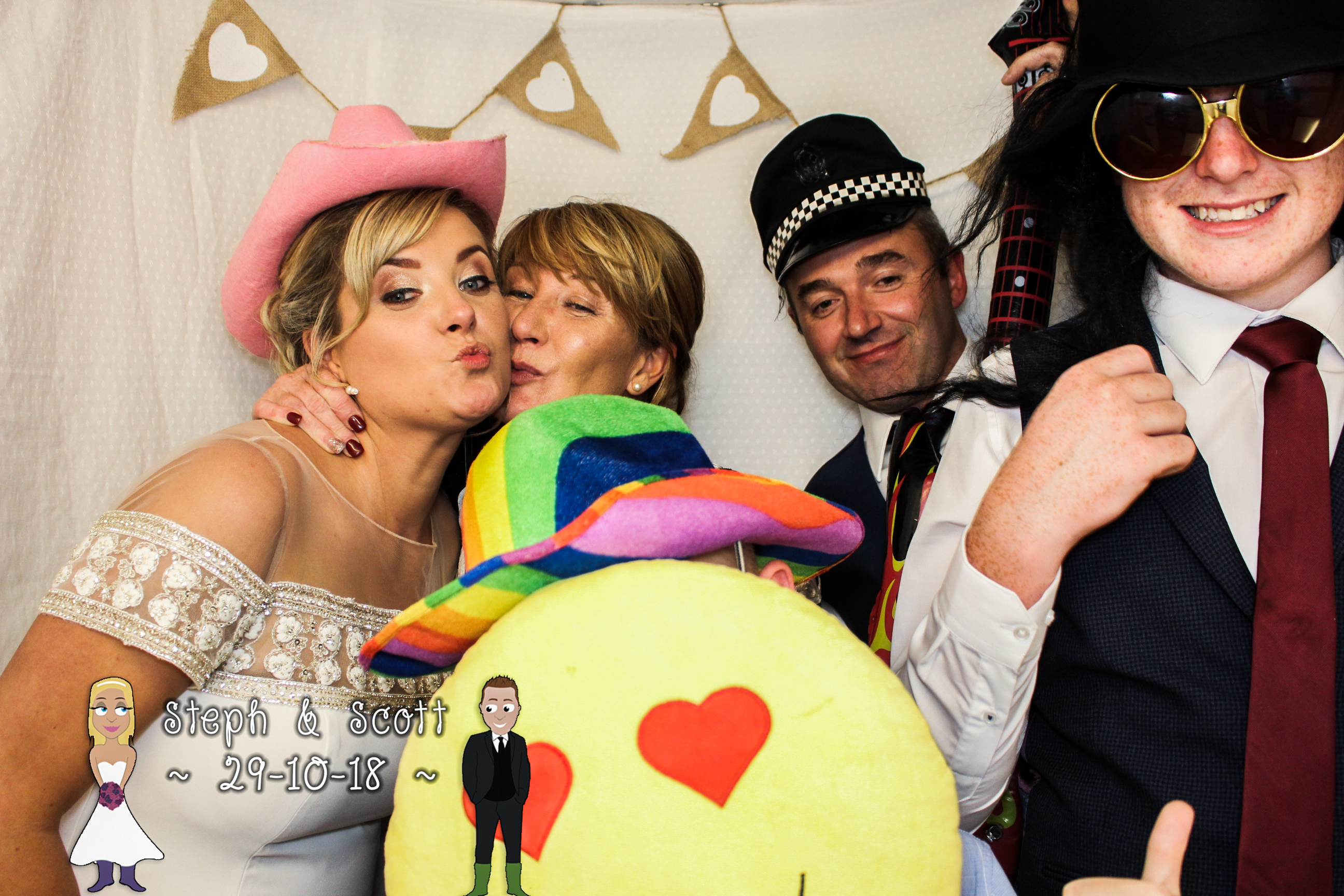 Stephanie & Scott's Wedding | View more photos from the event at gallery.capturecube.co.uk/u/Capture-Cube/Stephanie-Scotts-Wedding