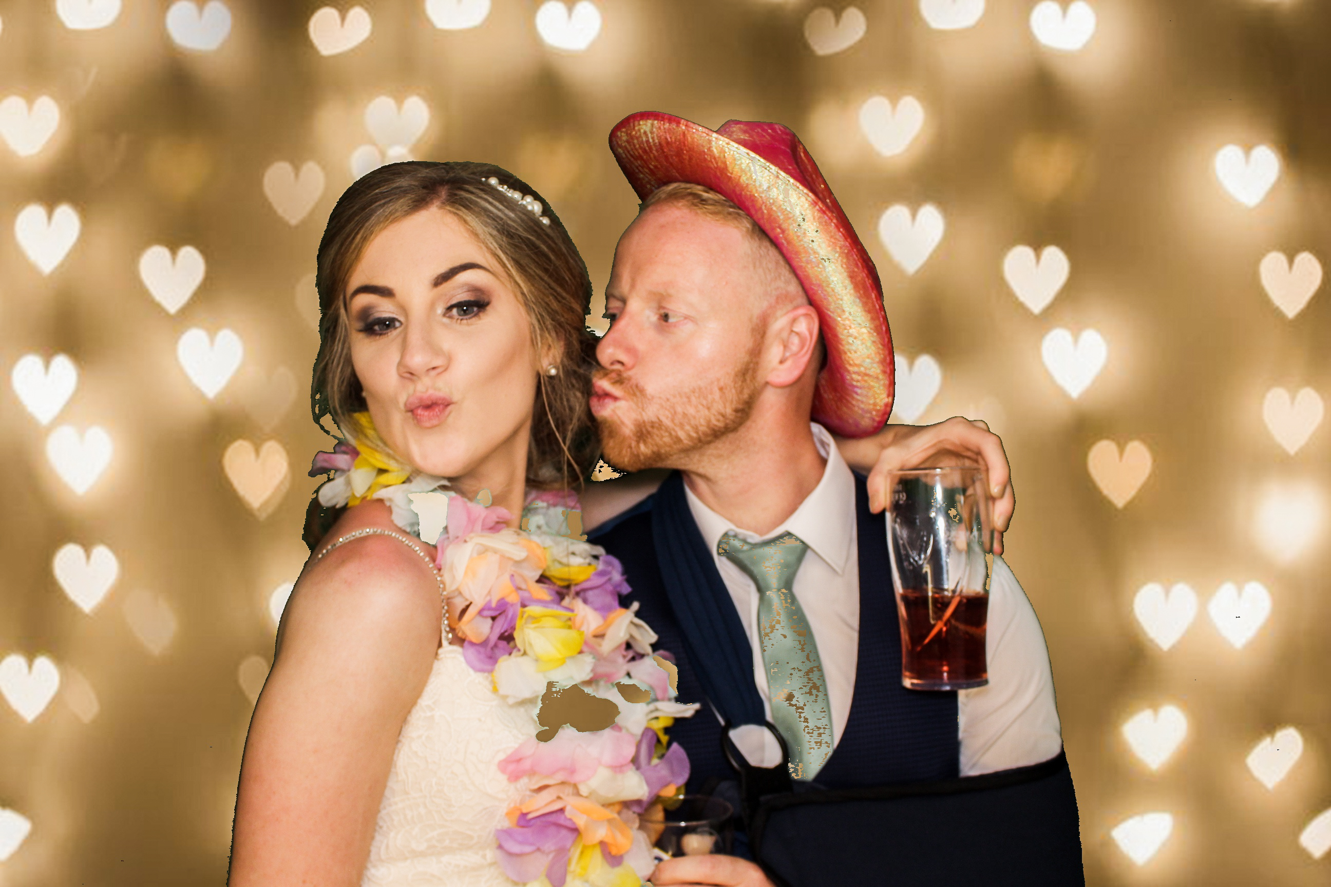 Carly-Anne & Sean | View more photos from the event at gallery.capturecube.co.uk/u/Capture-Cube/Carly-Anne-Sean