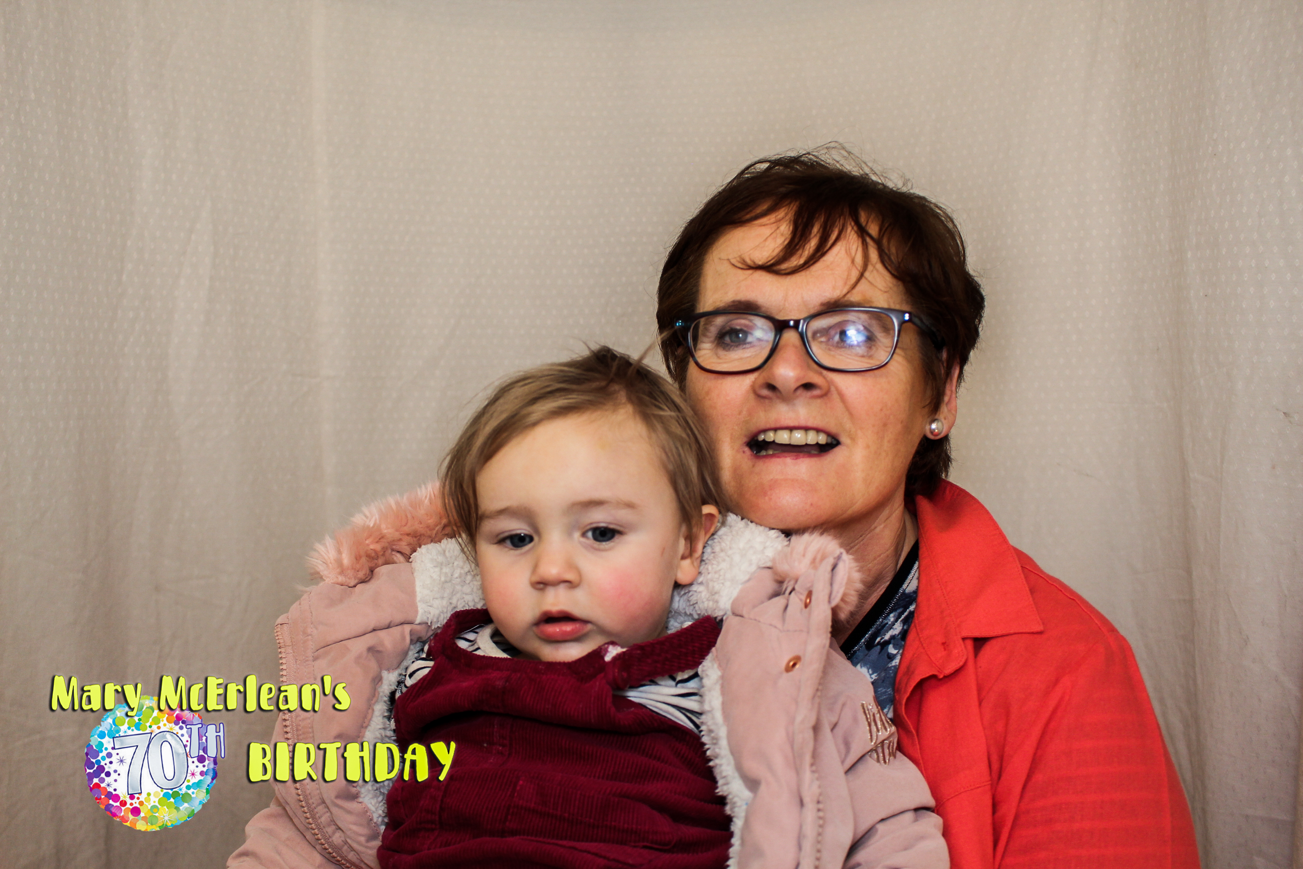 Mary's 70th Birthday Party | View more photos from the event at gallery.capturecube.co.uk/u/Capture-Cube/Marys-70th-Birthday-Party