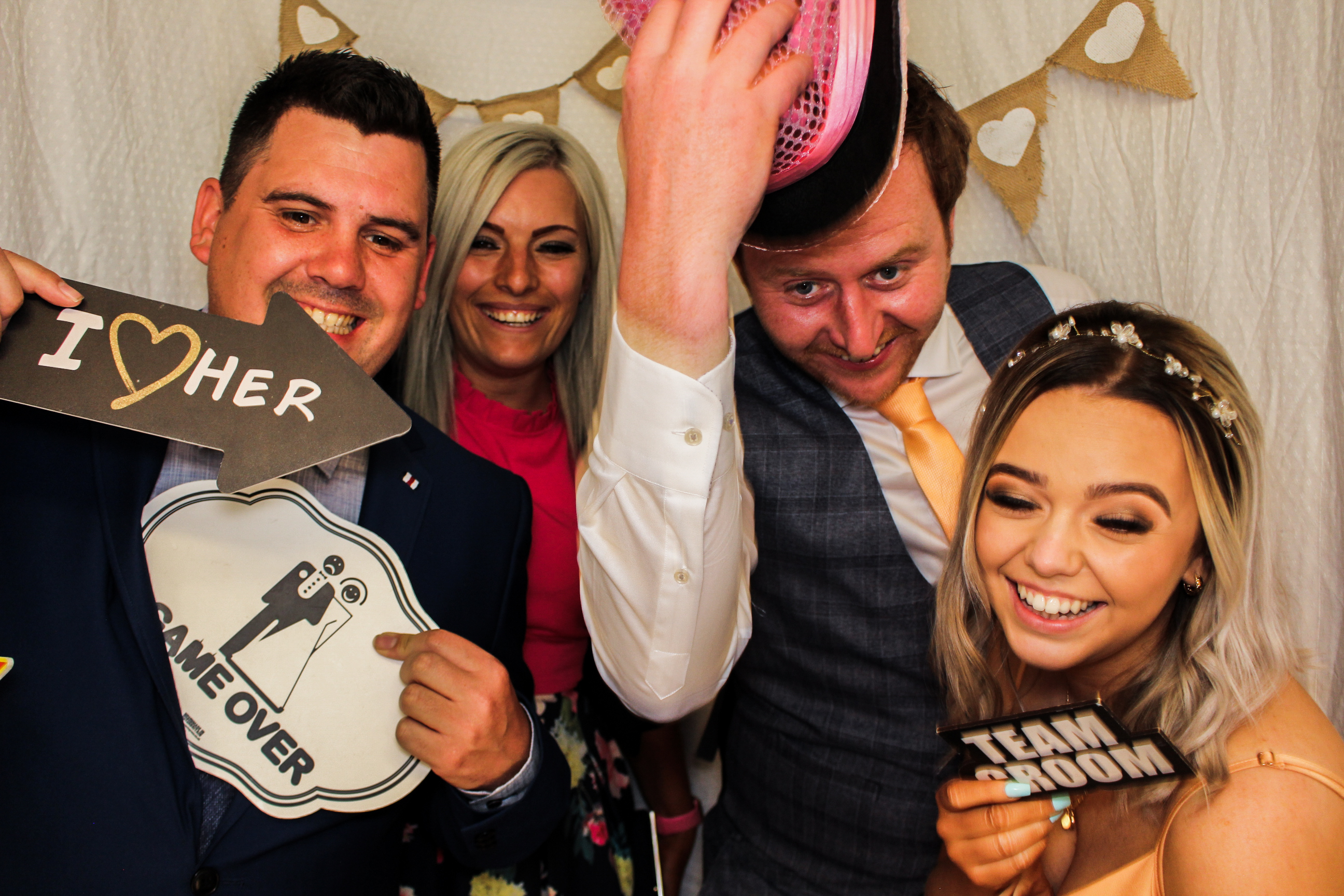 Darina & Ciarán's Wedding | View more photos from the event at gallery.capturecube.co.uk/u/Capture-Cube/Darina-Ciaráns-Wedding