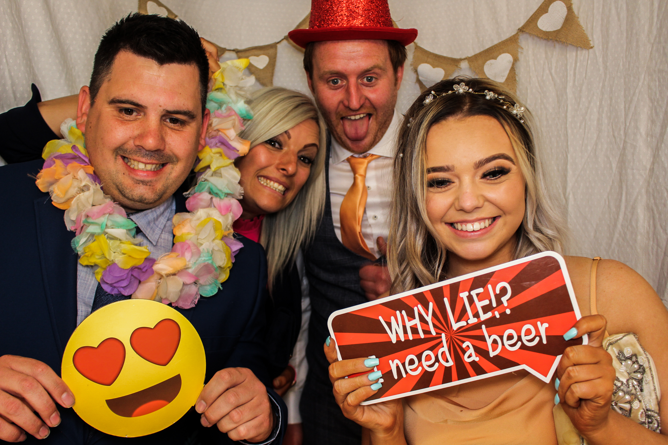 Darina & Ciarán's Wedding | View more photos from the event at gallery.capturecube.co.uk/u/Capture-Cube/Darina-Ciaráns-Wedding